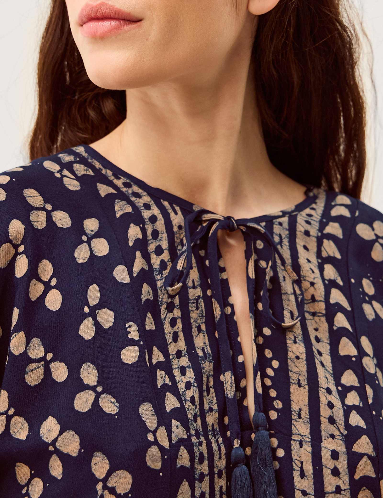 Clover Print Tie Neck Tassel Top - image 4