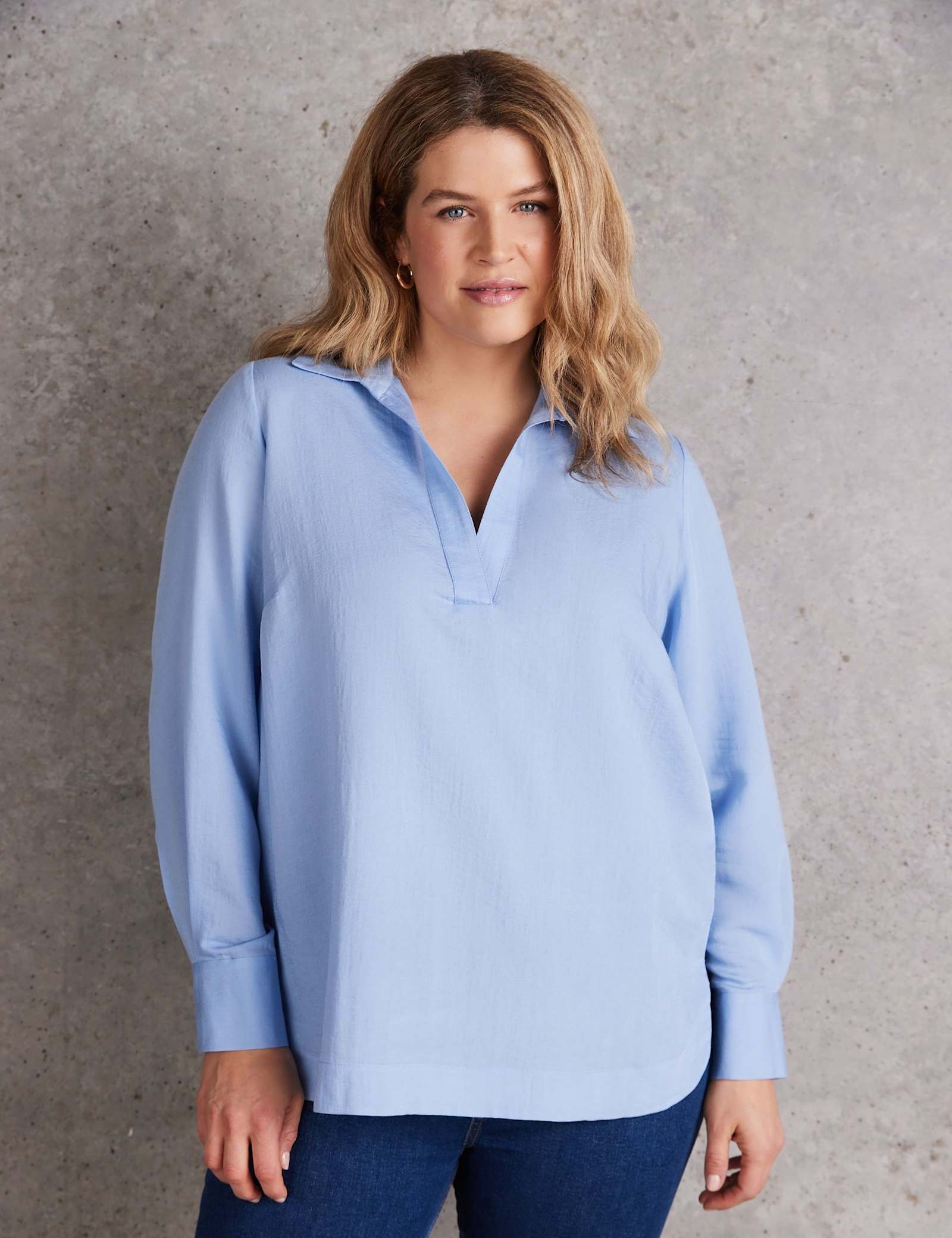 Collared V-Neck Popover Shirt - image 4