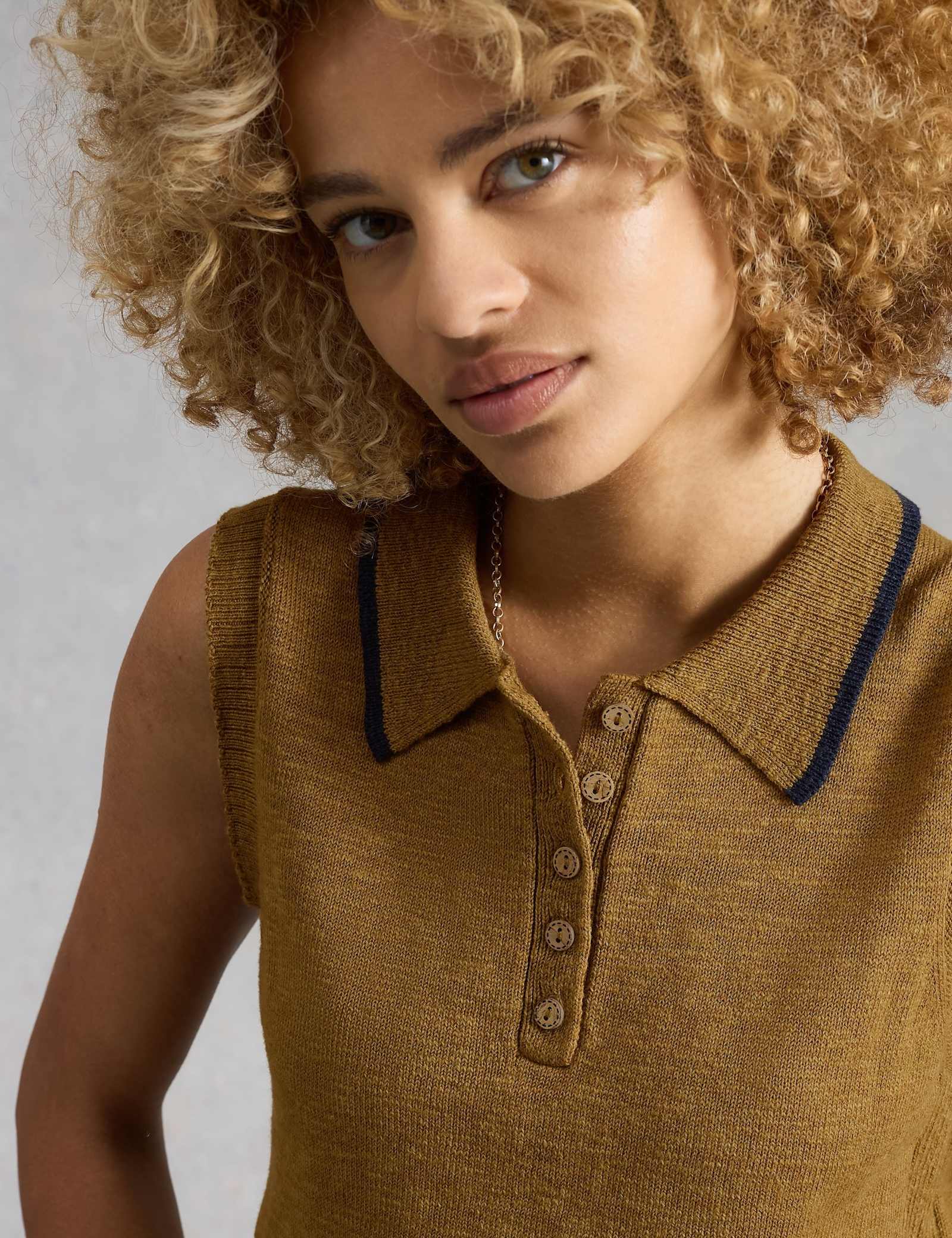 Cotton Rich Vest - image 5