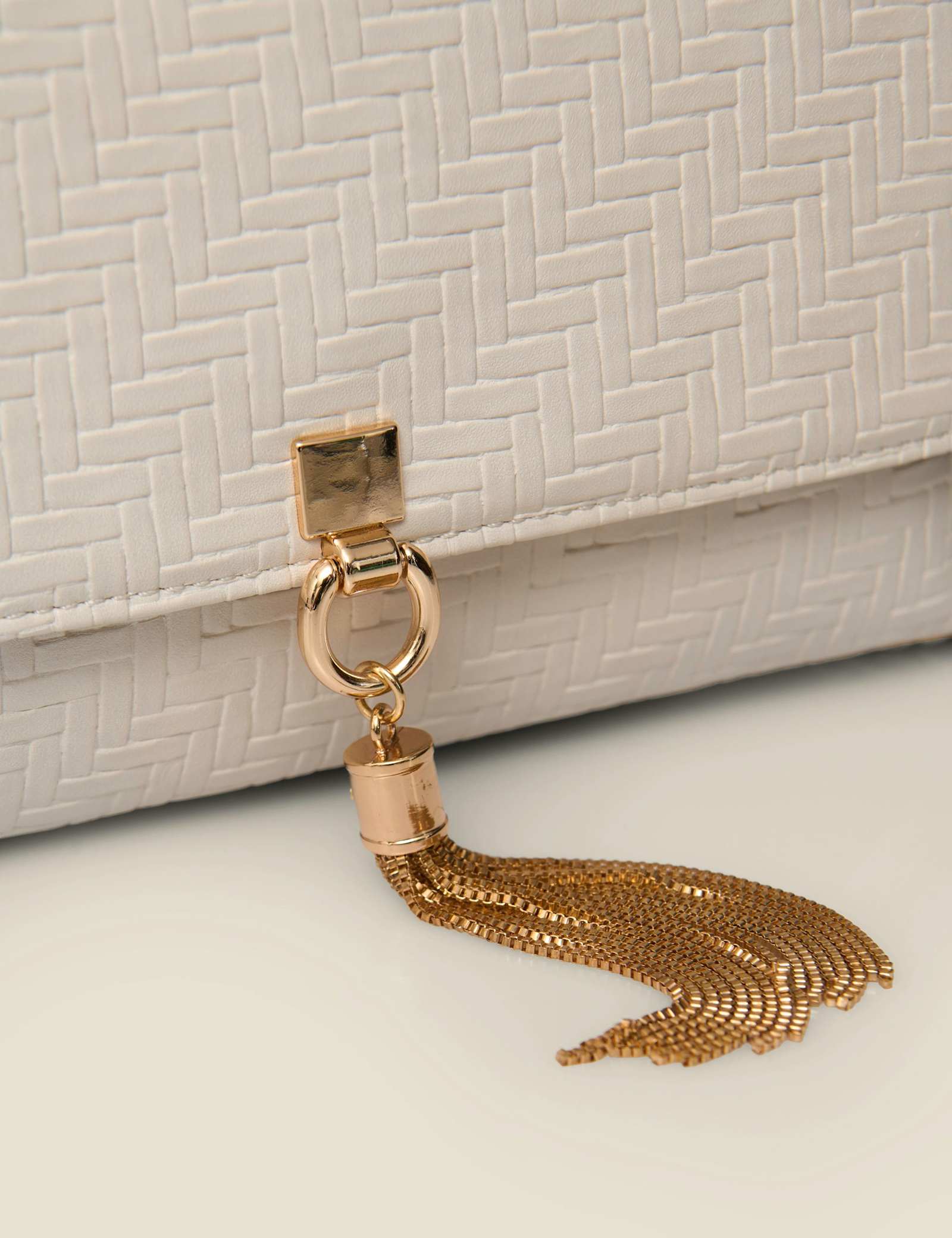 Chain Strap Tassel Flap Clutch Bag - image 2