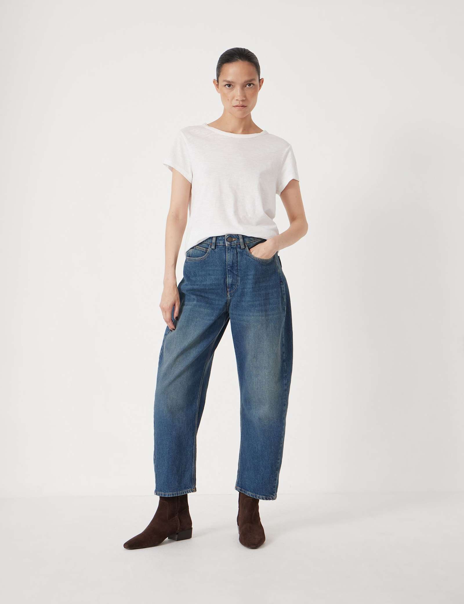 Barrel Leg Jeans - image 5