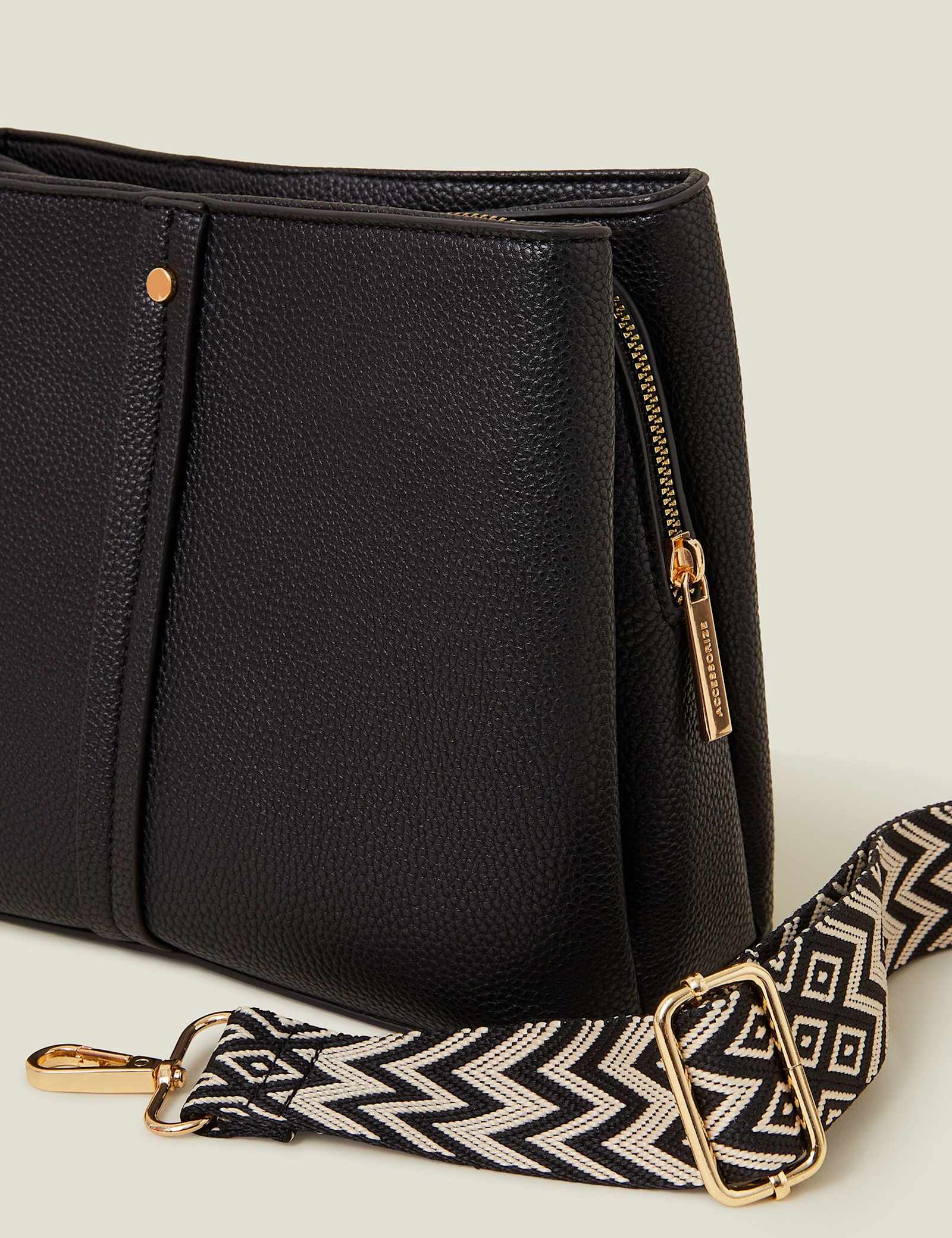 Cross Body Bag - image 3