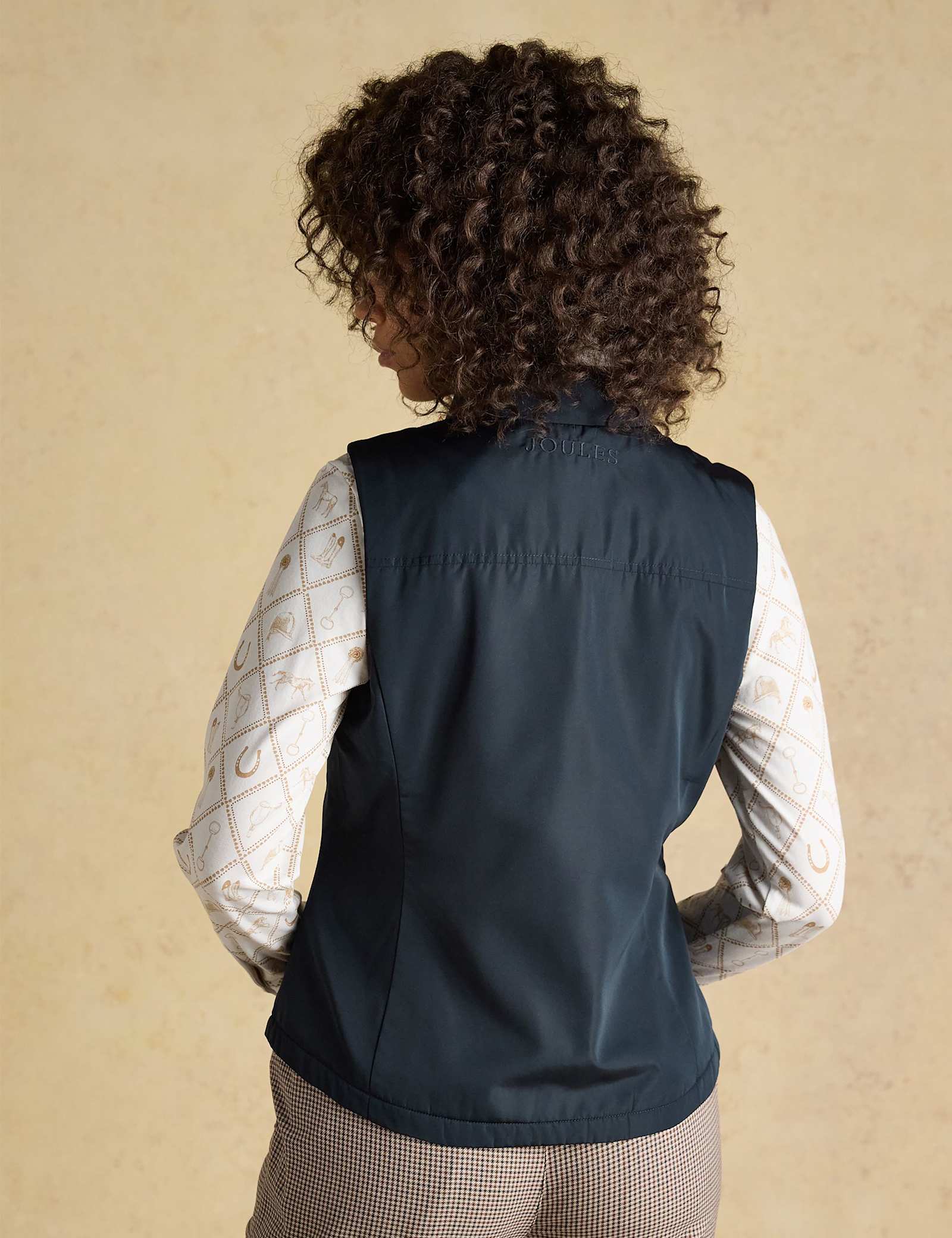 Lightweight Gilet - image 5