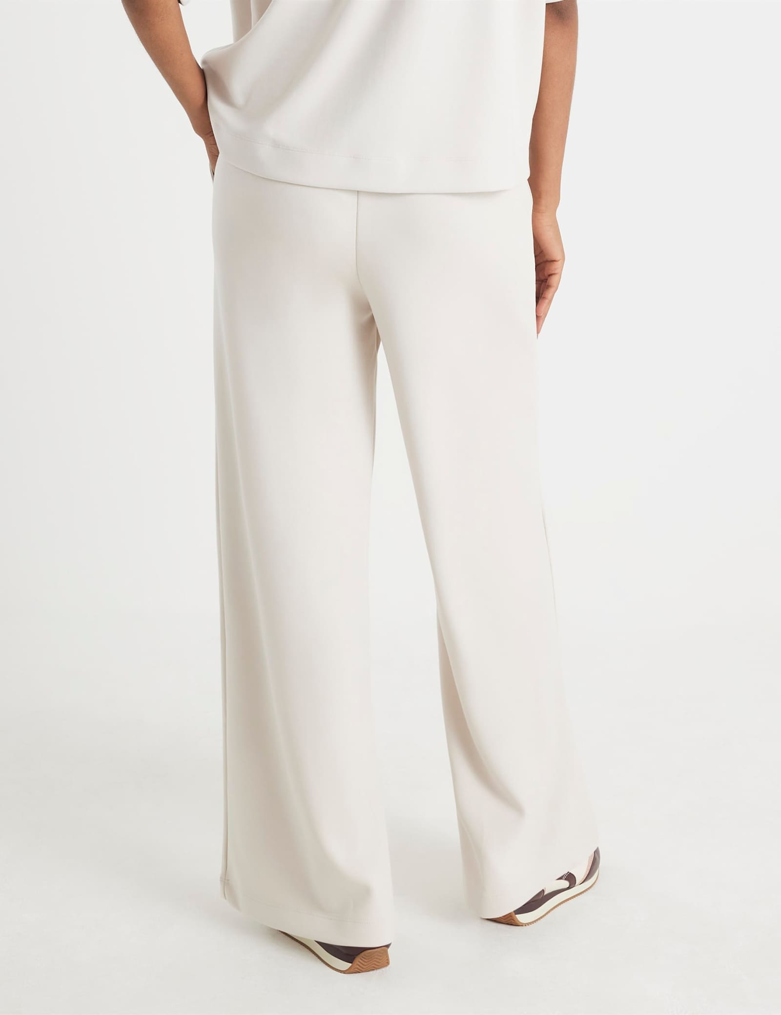 Drawstring Wide Leg Joggers - image 4