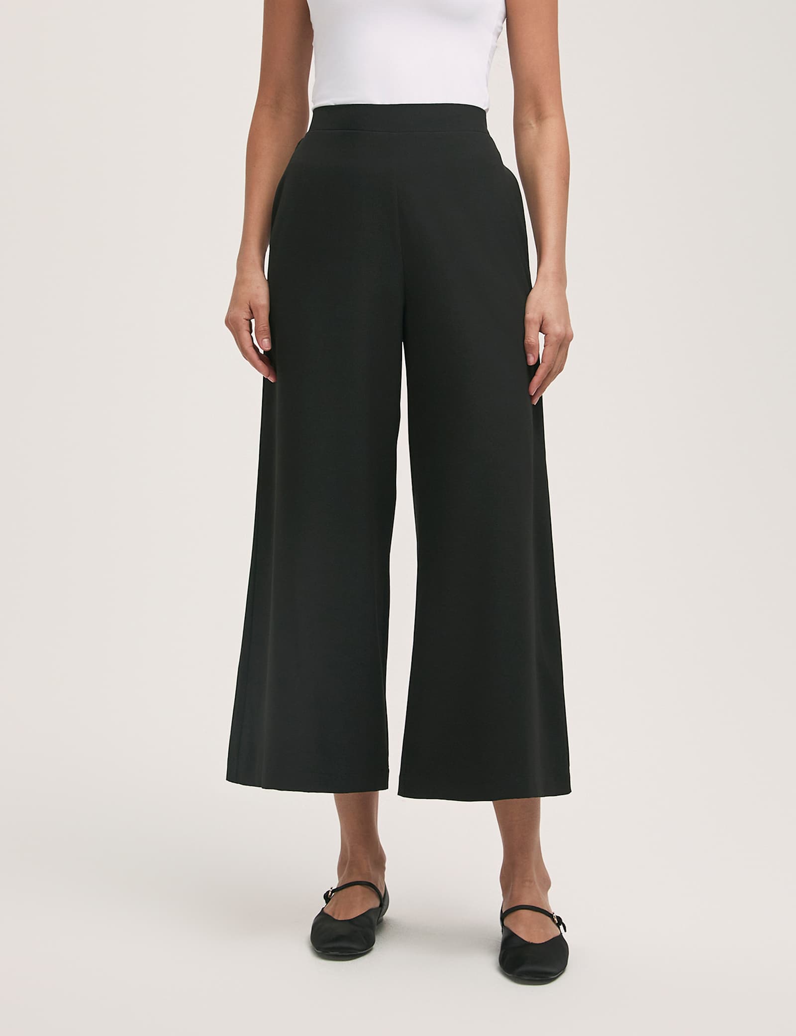 Elasticated Waist Wide Leg Cropped Trousers - image 2