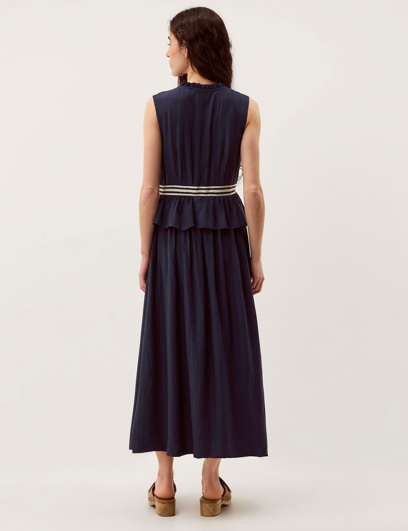 V-Neck Stripe Bow Detail Midi Dress - image 4