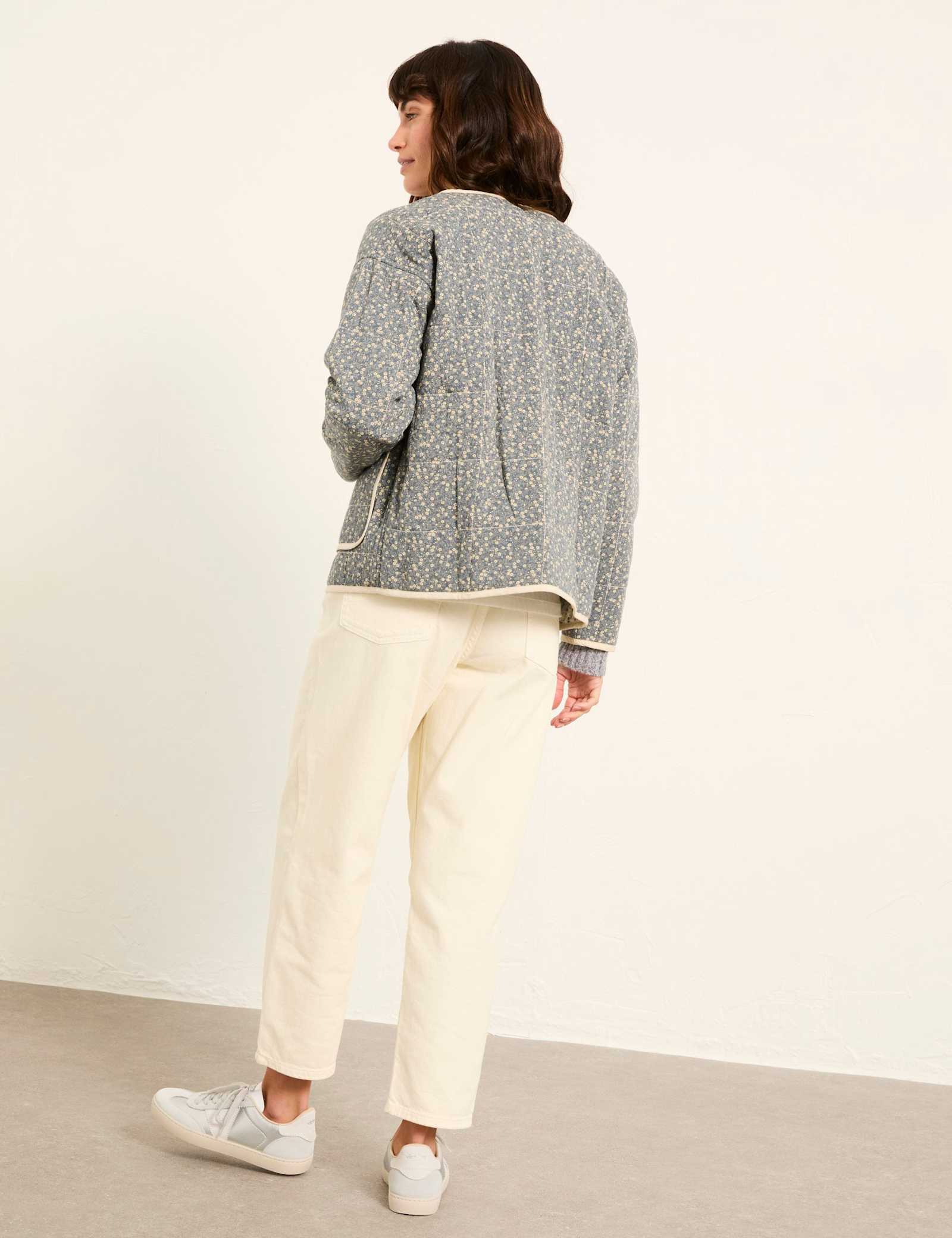 Floral Quilted Collarless Jacket - image 5