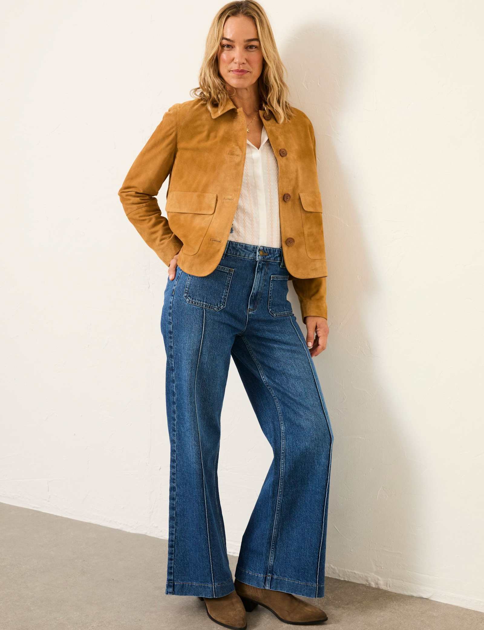 Suede Collared Short Jacket - image 2