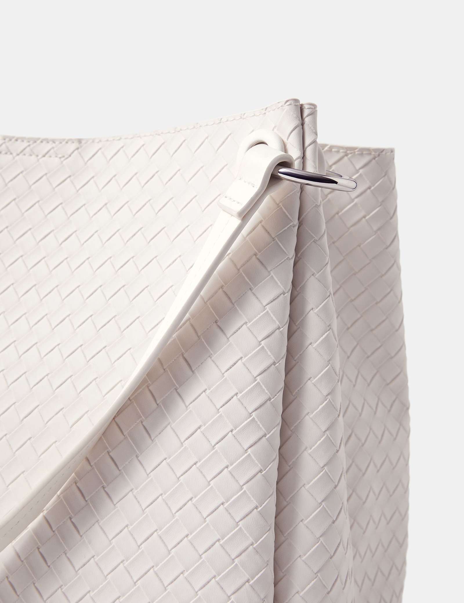 Woven Shoulder Bag - image 2