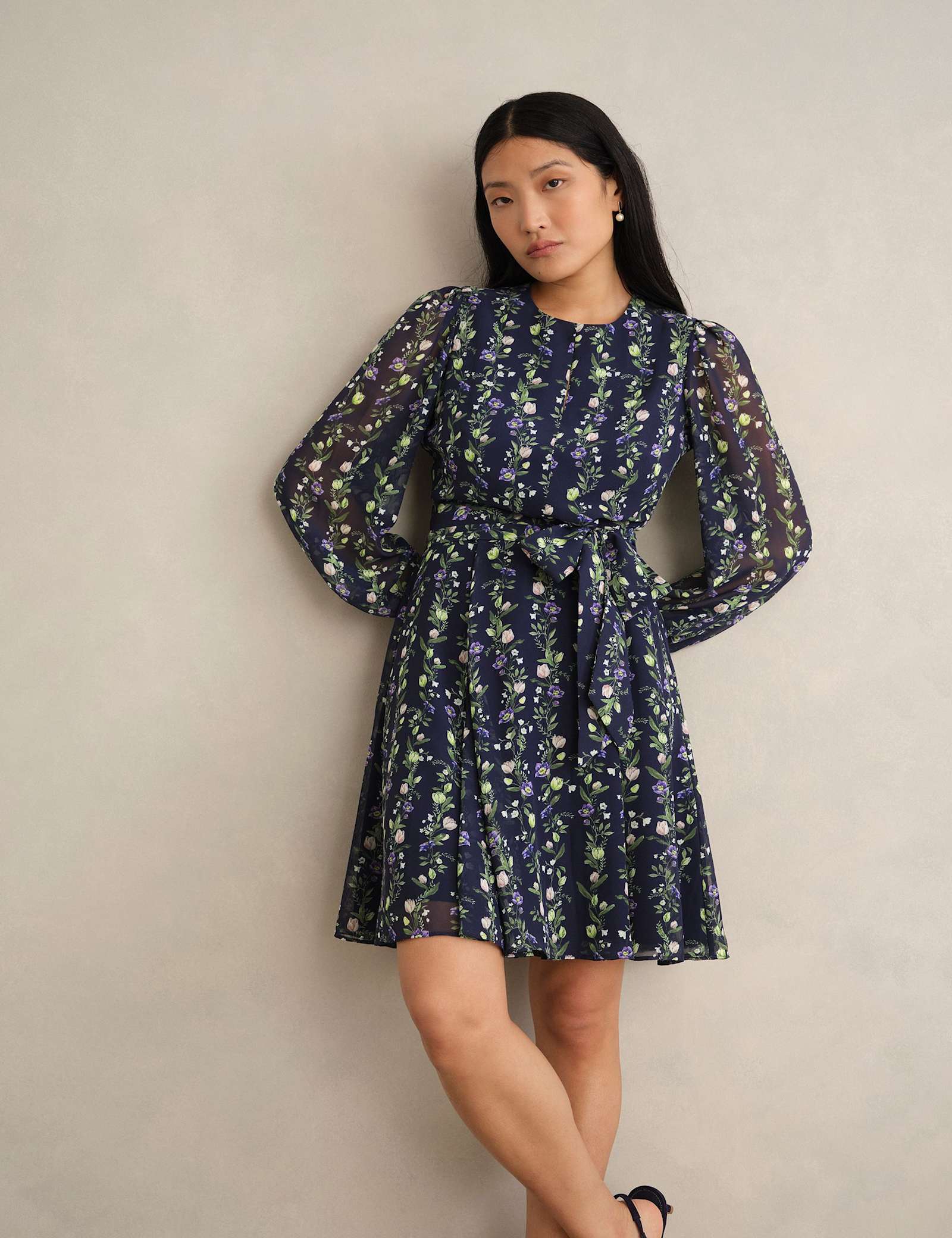 Chiffon Floral Tie Waist Shift Dress - image 2