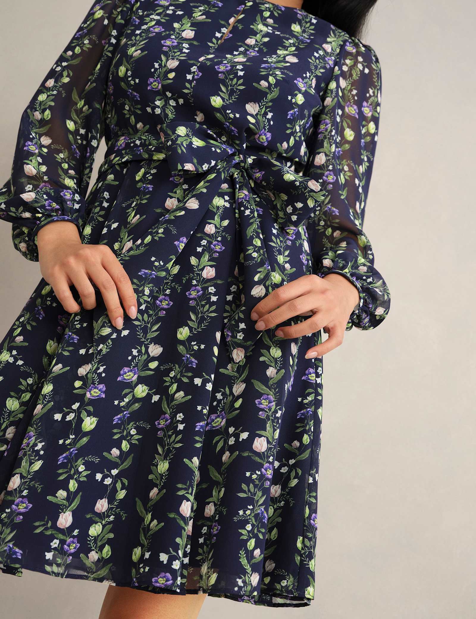 Chiffon Floral Tie Waist Shift Dress - image 3