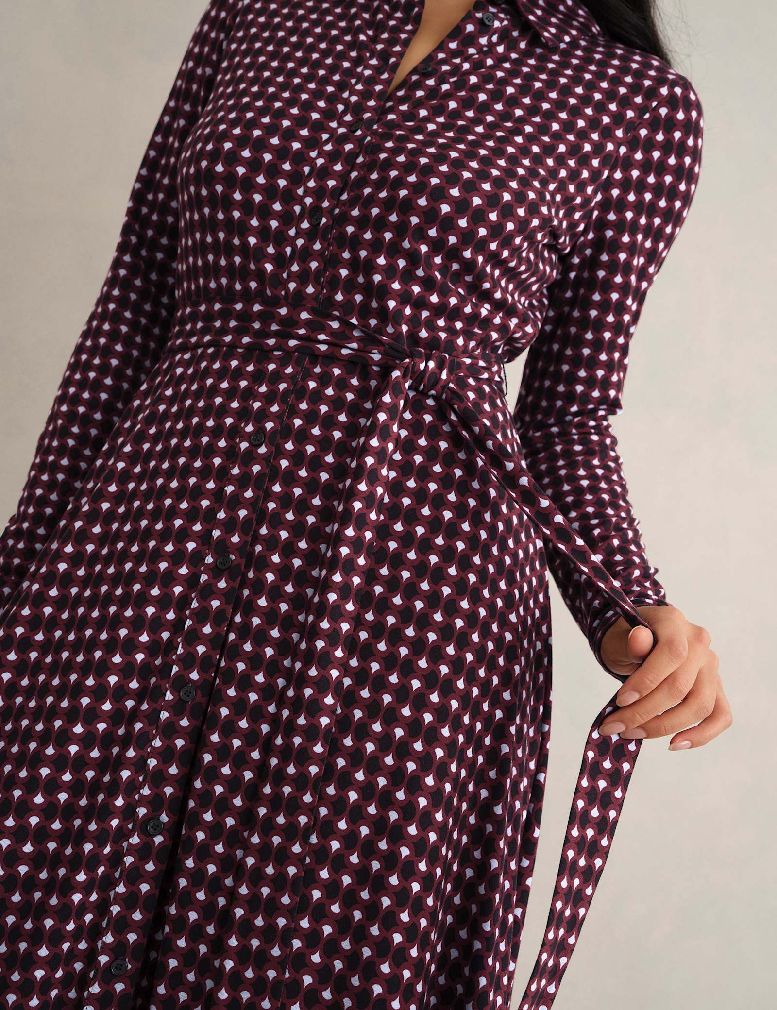 Jersey Geometric V-Neck Midi Shirt Dress - image 3