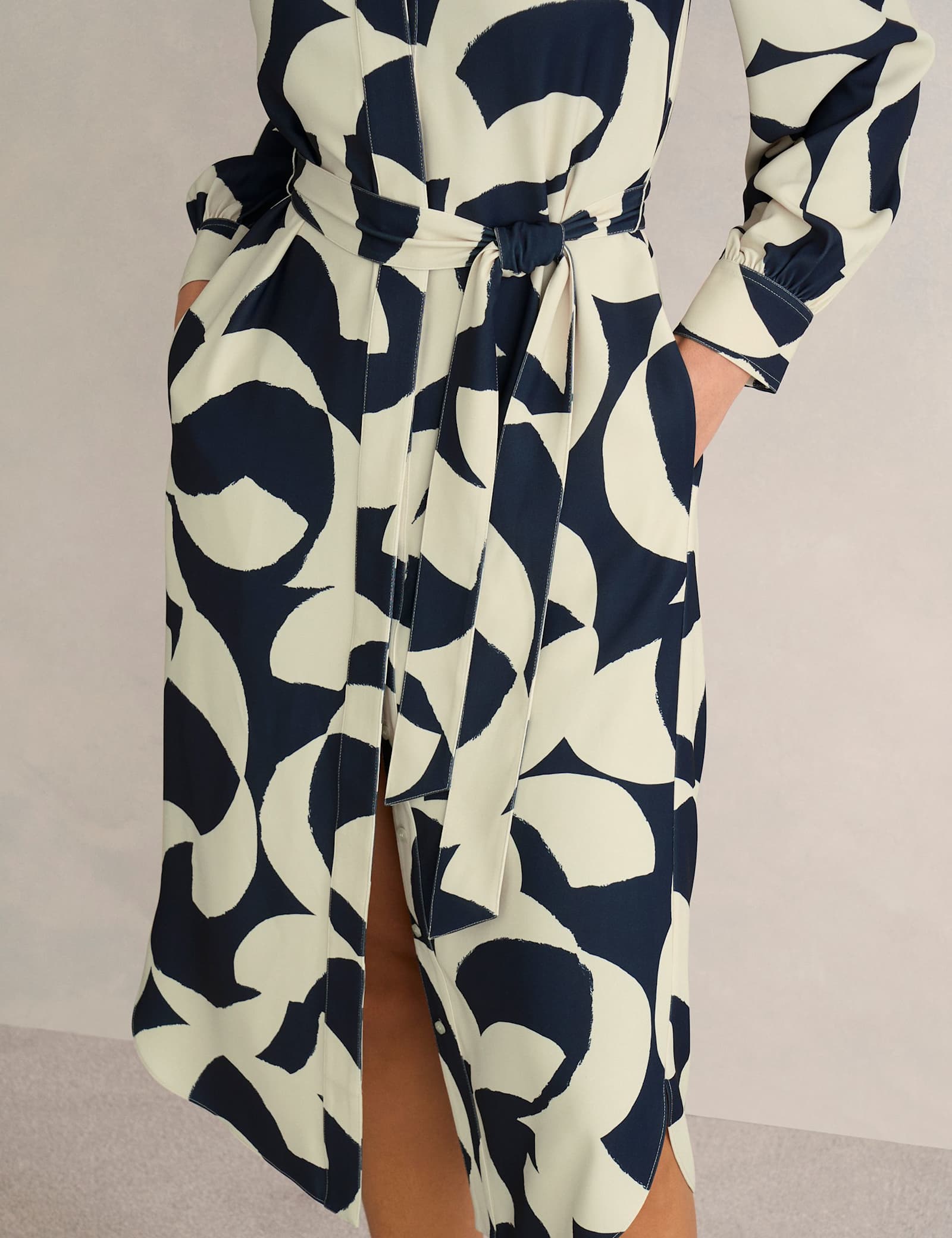 Alisa Printed Collared Midi Shirt Dress - image 3