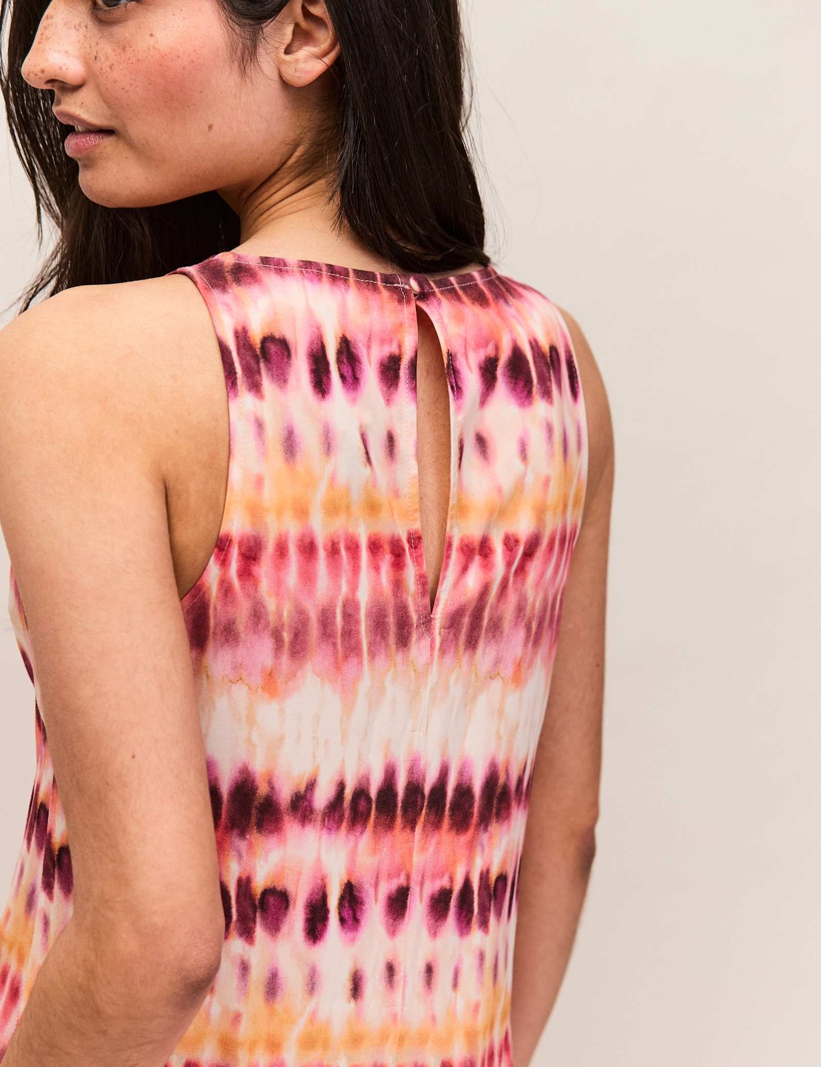 Tie Dye Round Neck Maxi Column dress - image 4
