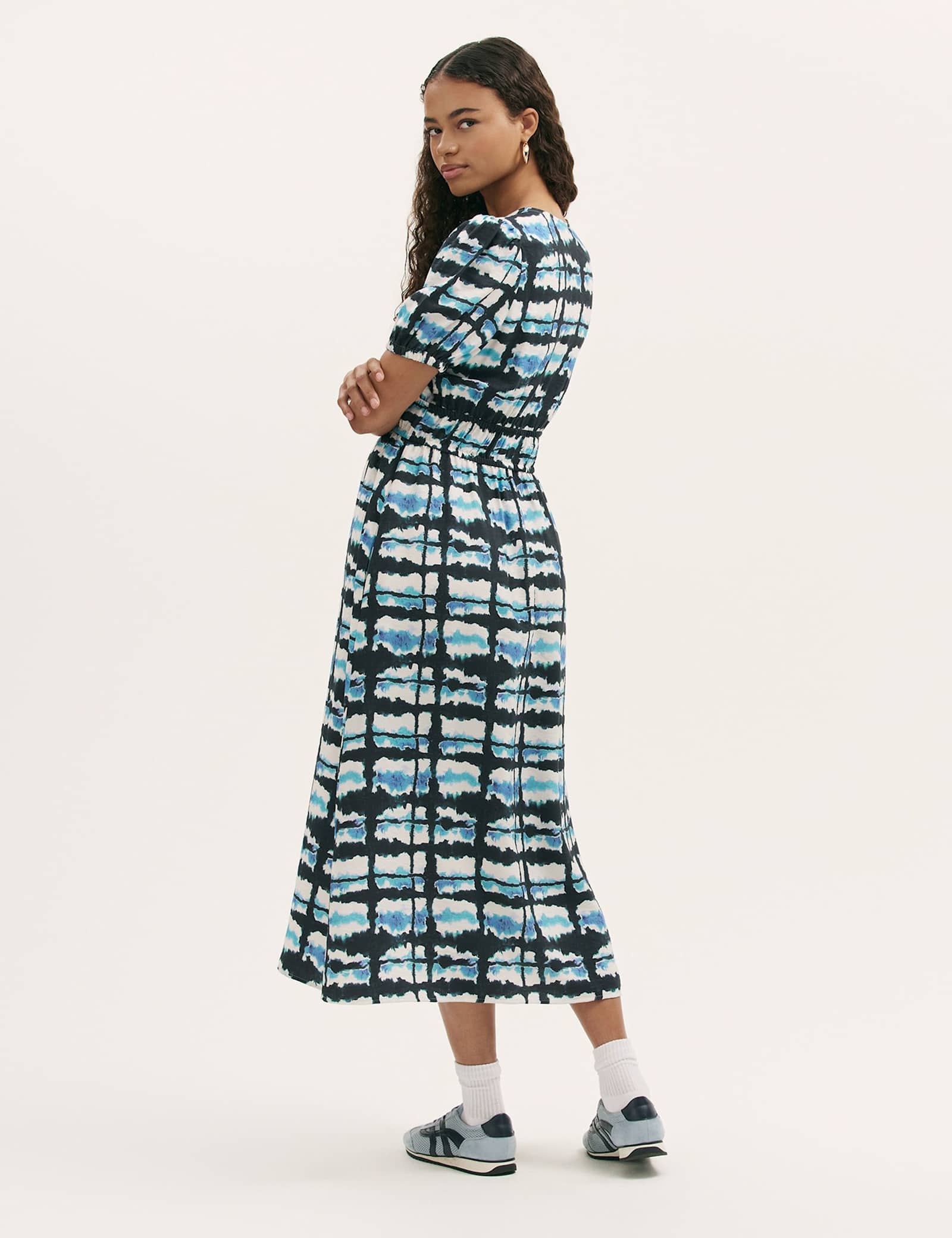 Tie Dye V-Neck Midi Waisted Dress - image 4
