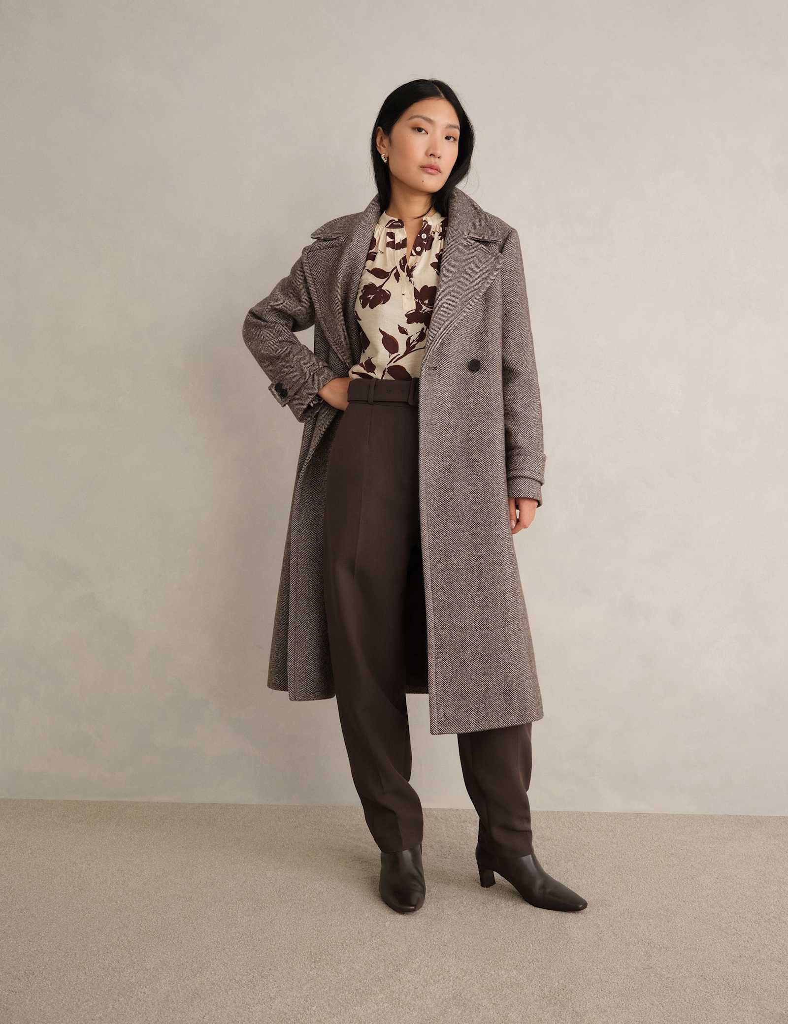 Barrel Leg Trousers - image 4