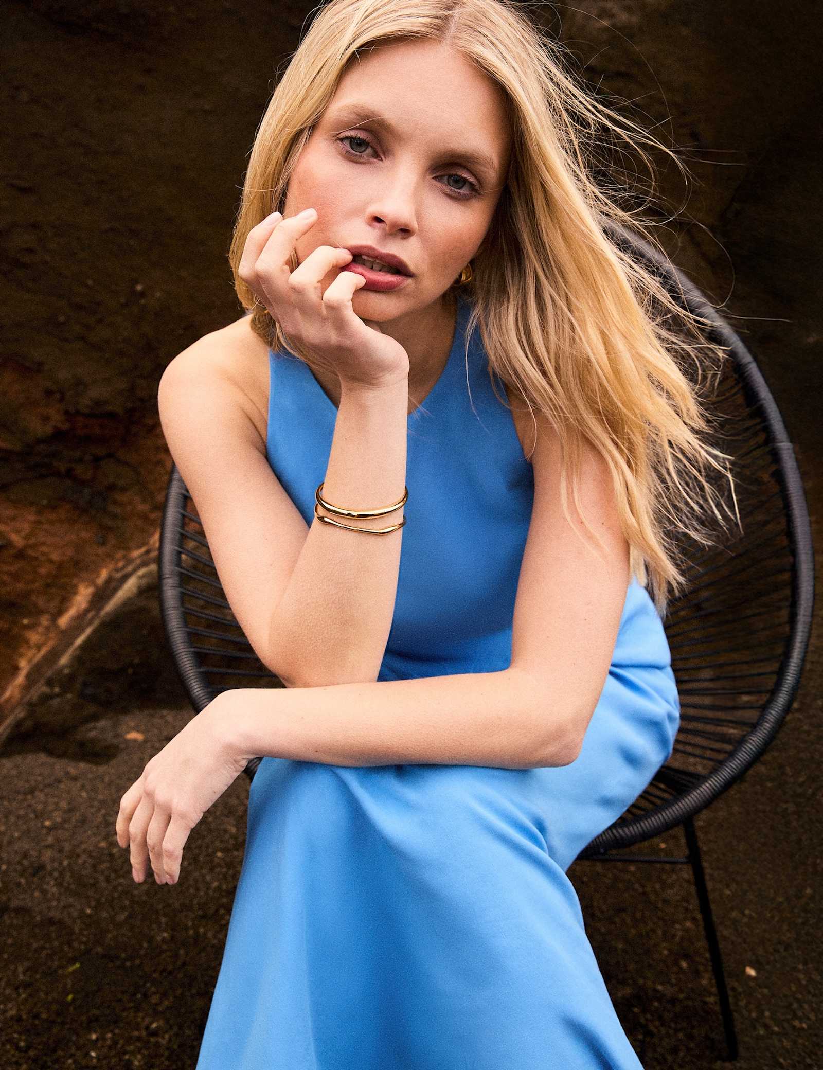 Halter Neck Top with Linen - image 1
