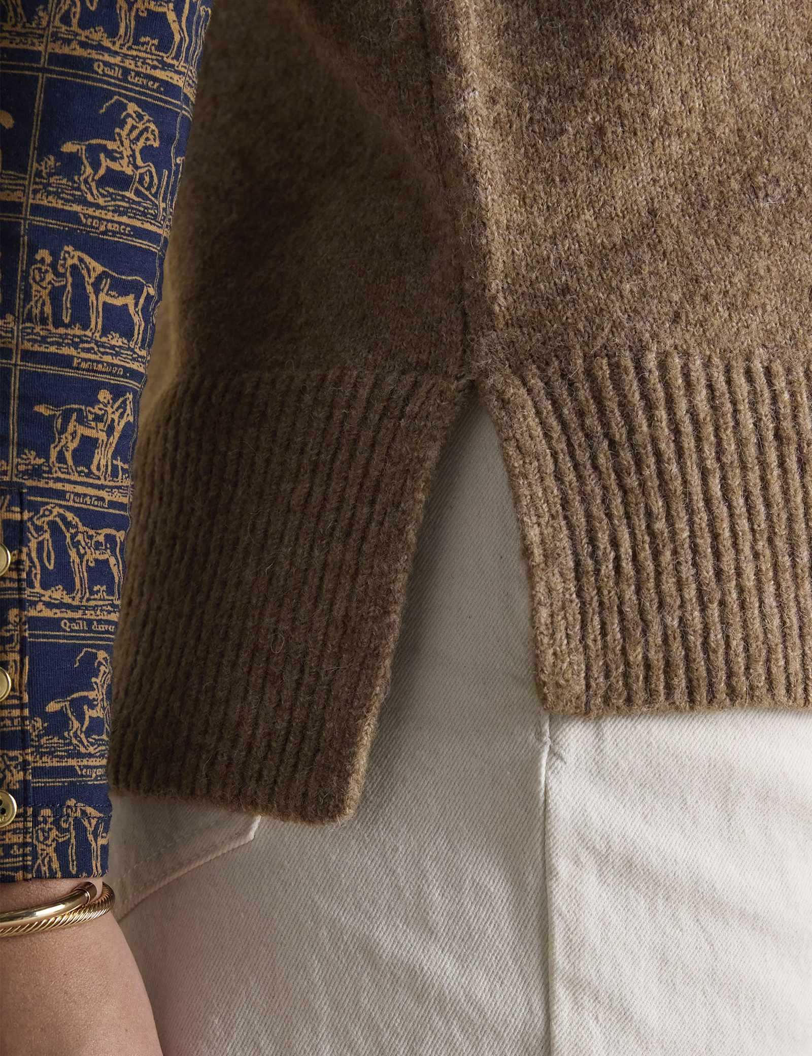 V-Neck Knitted Vest - image 5