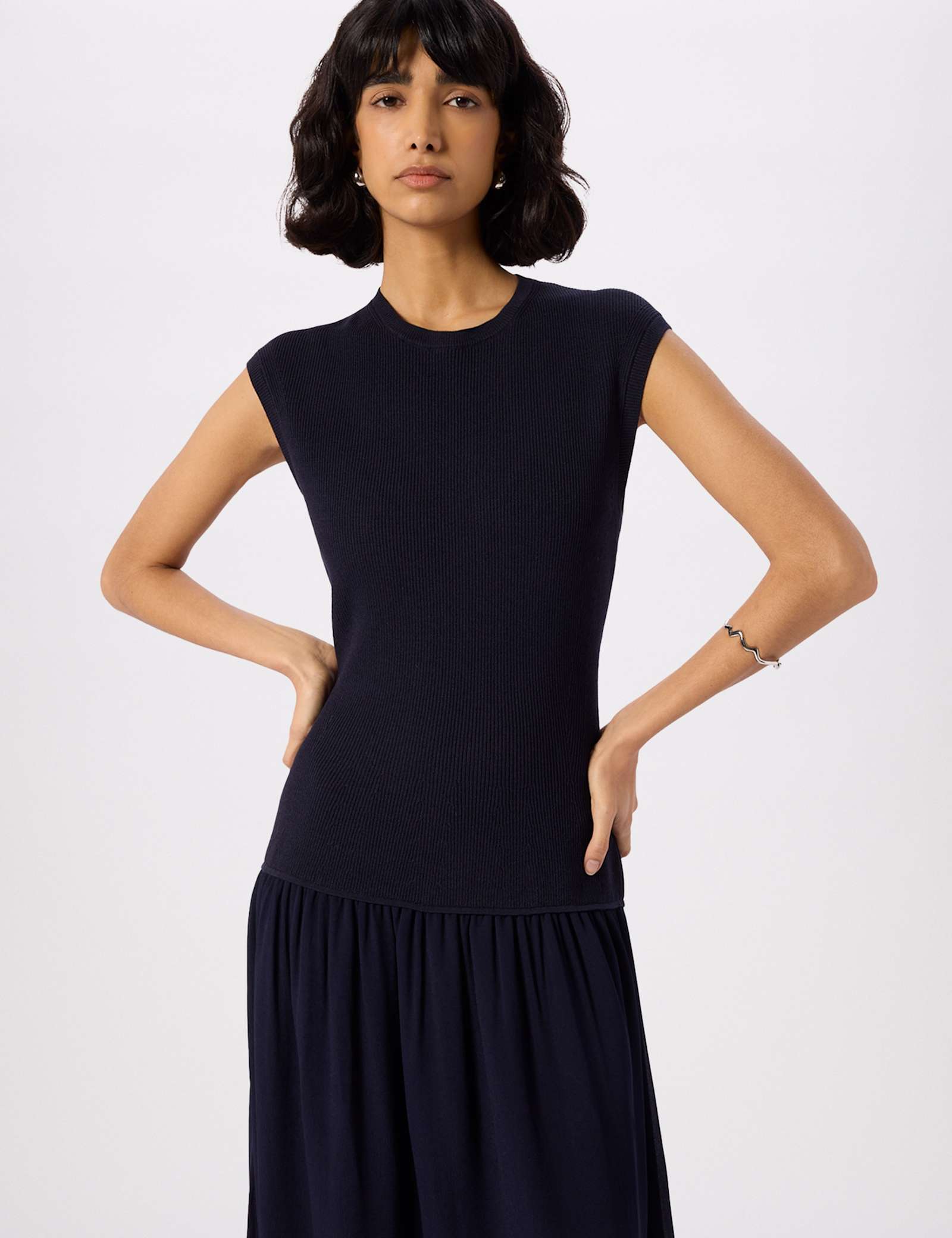 Textured Midi Knitted Dress - image 4