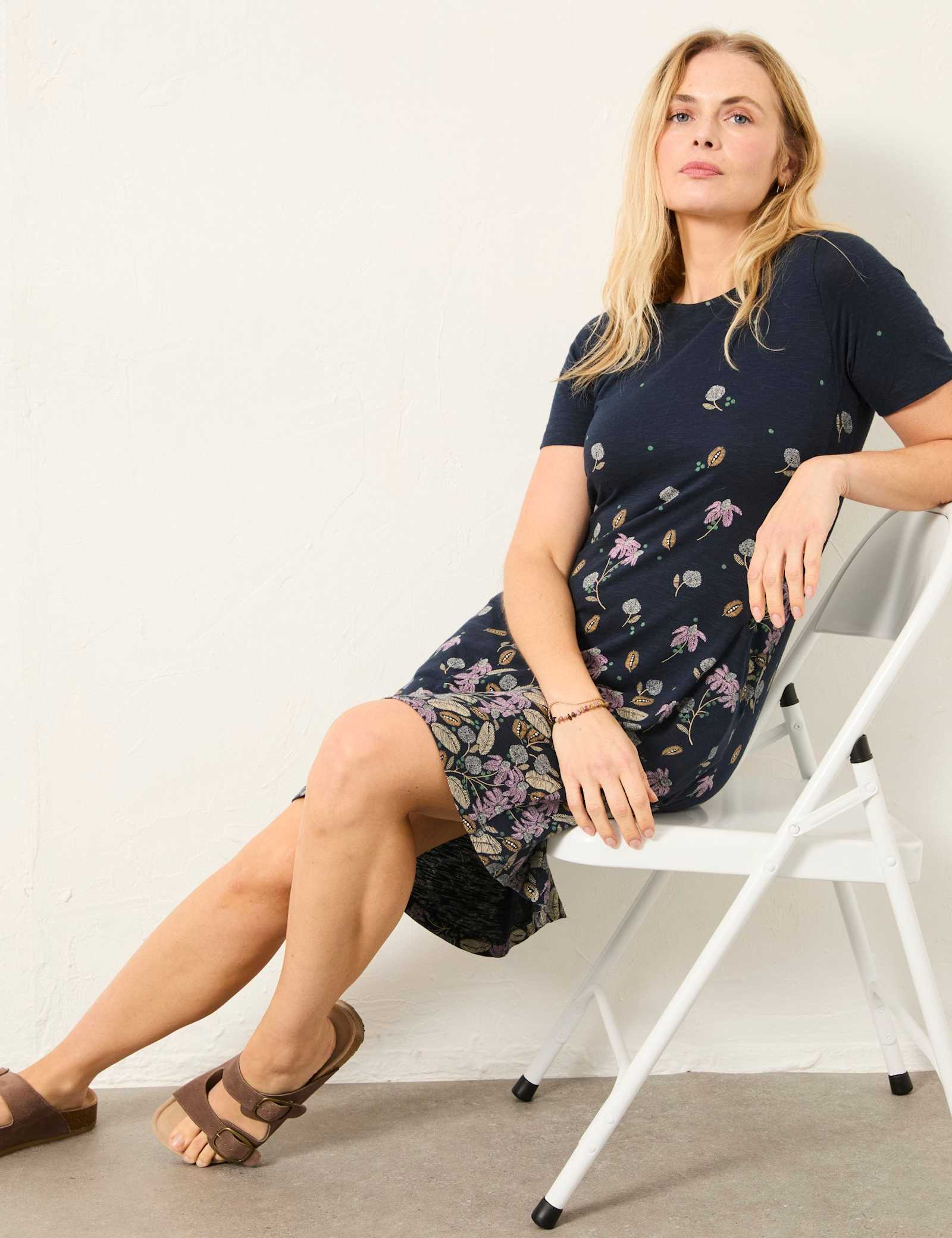 Jersey Leaf Print Mini T-Shirt Dress - image 3