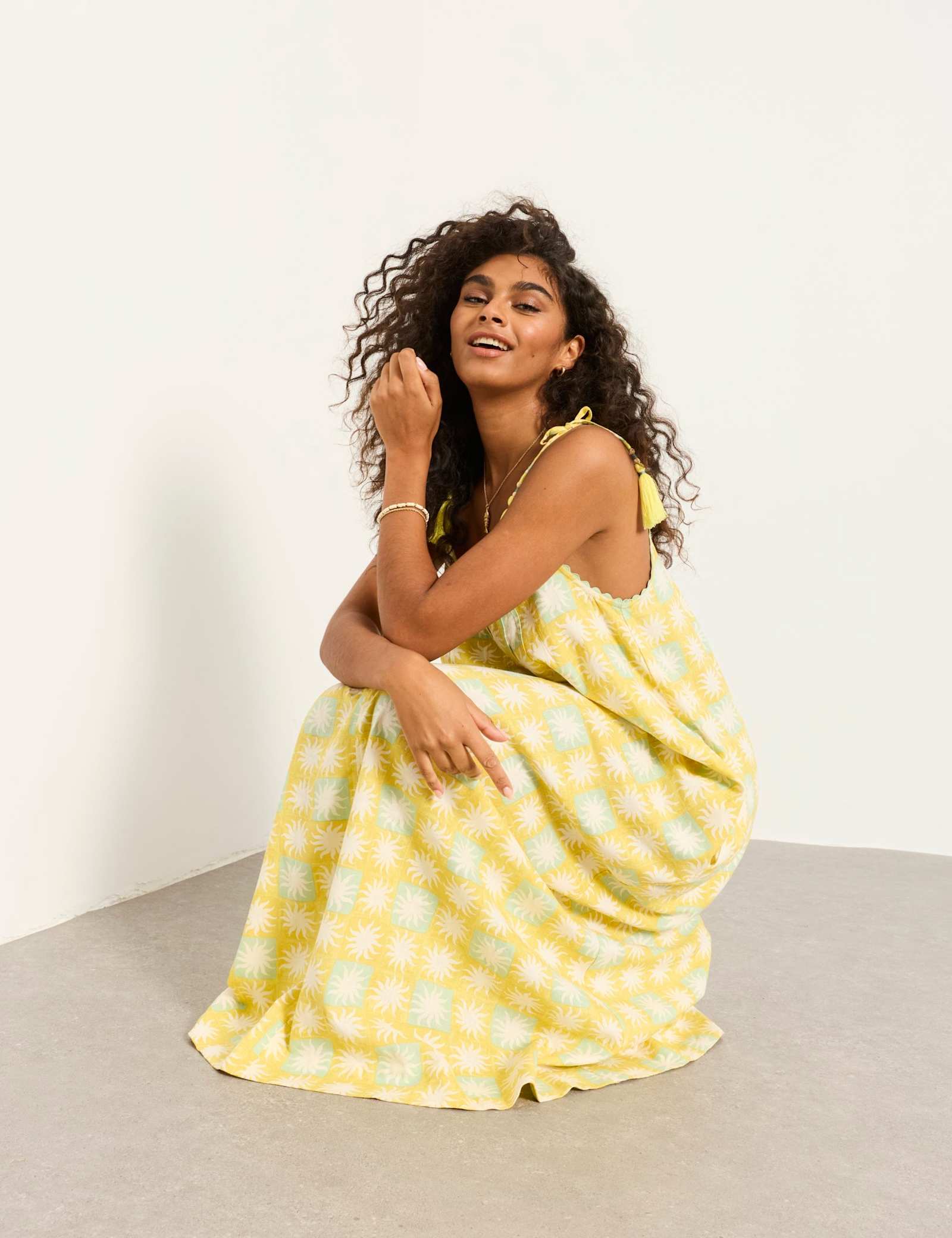 Bea Linen Rich Sun Print Maxi Dress - image 5