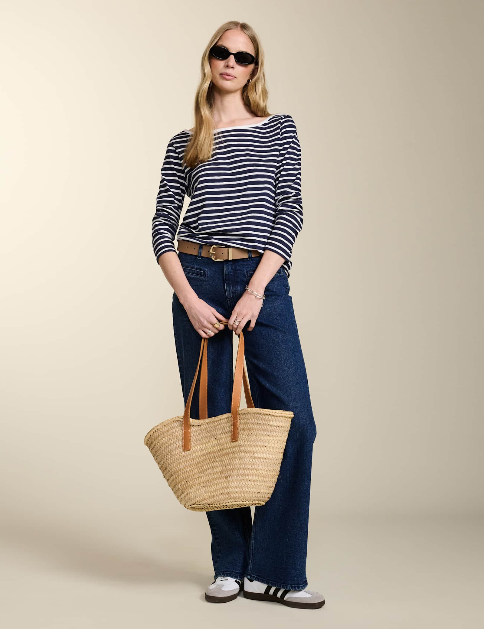 High Waisted Wide Leg Jeans - image 3