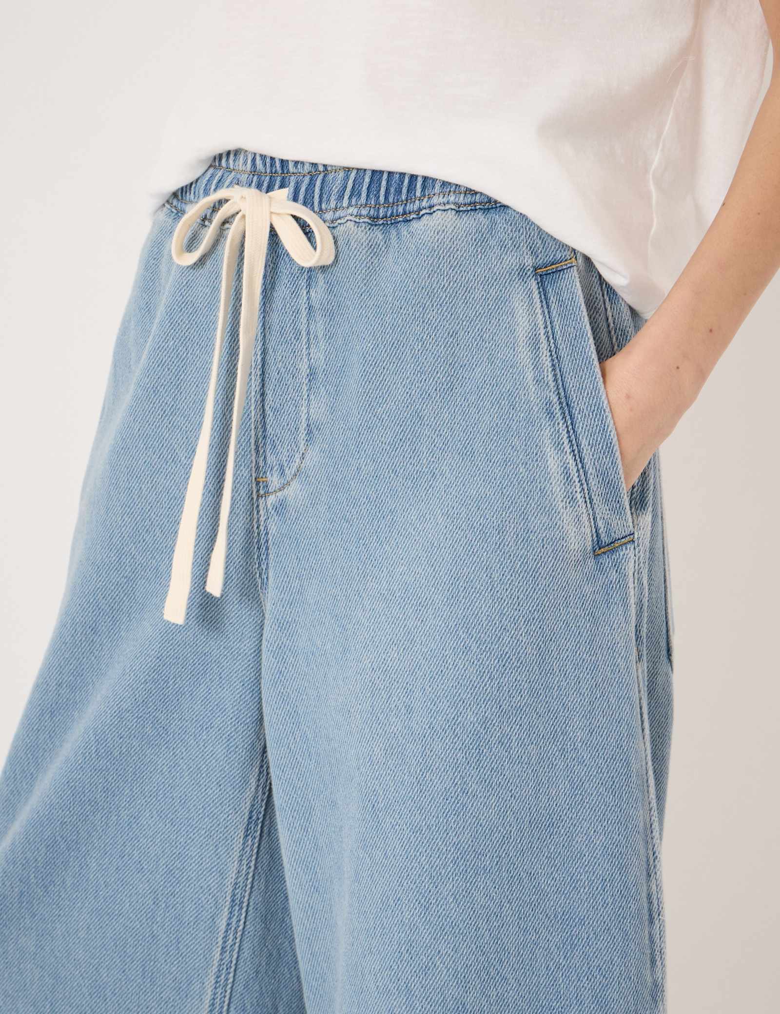 Supersoft Elasticated High Waisted Barrel Jeans - image 3