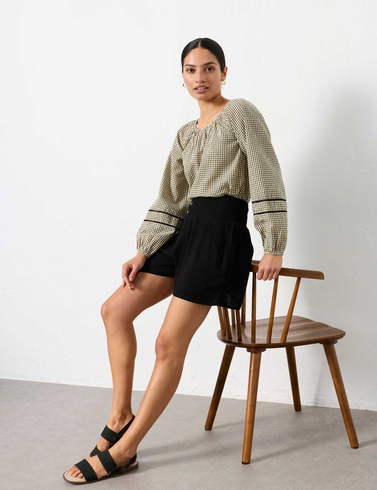 Shorts - image 3