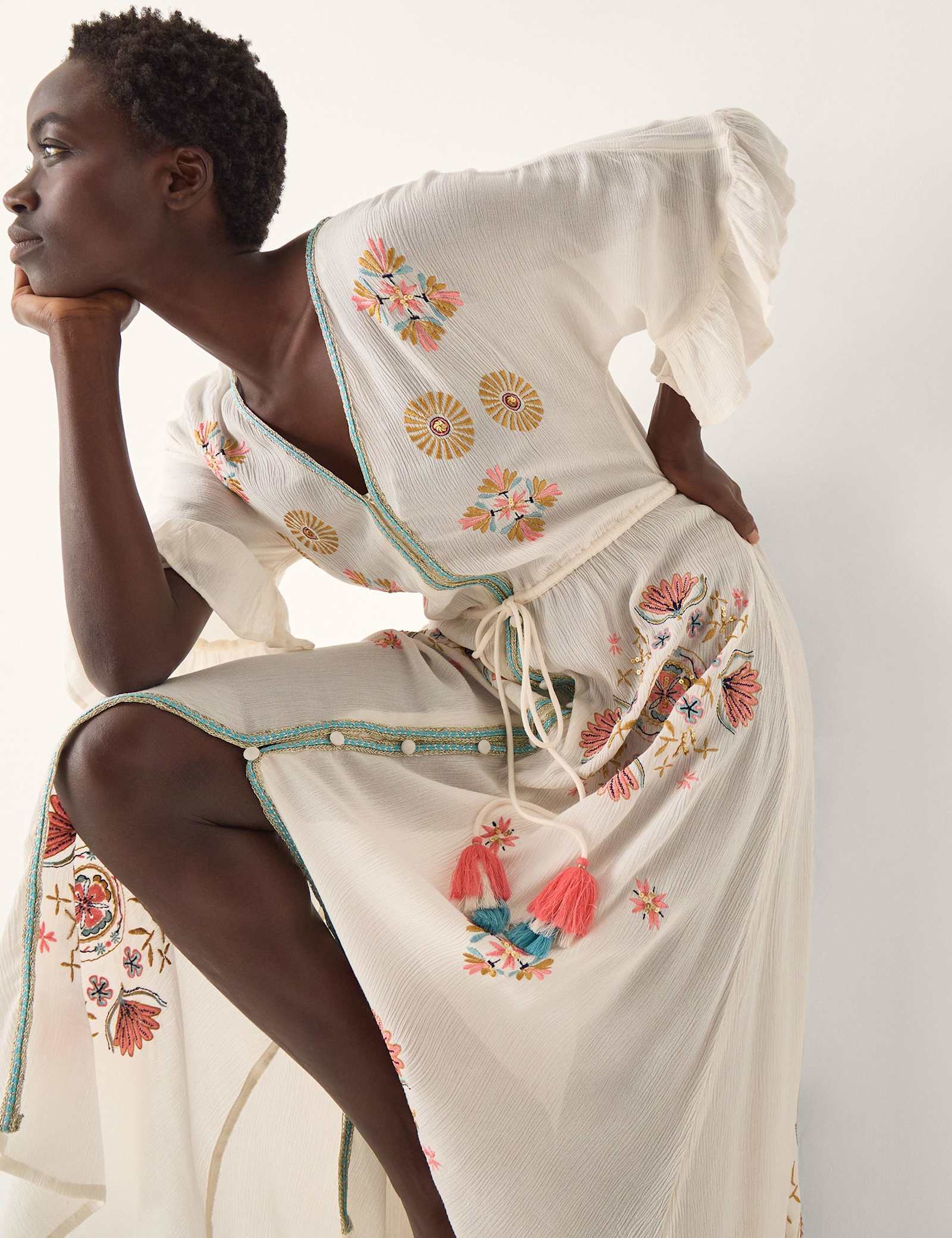 Embroidered V-Neck Maxi Beach Dress - image 3