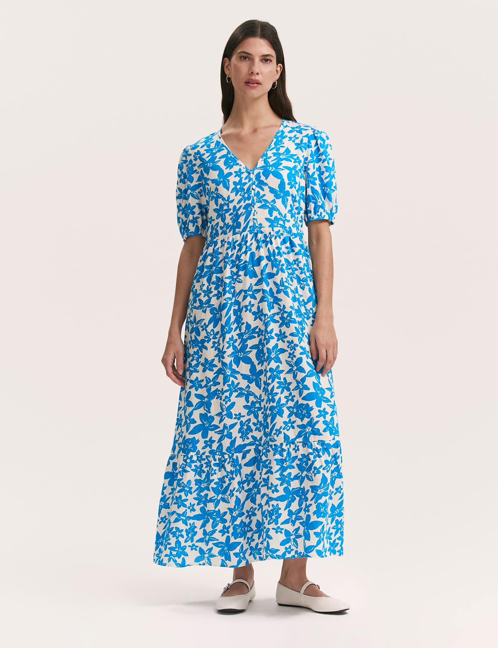 Floral V-Neck Midaxi Tiered Dress - image 2
