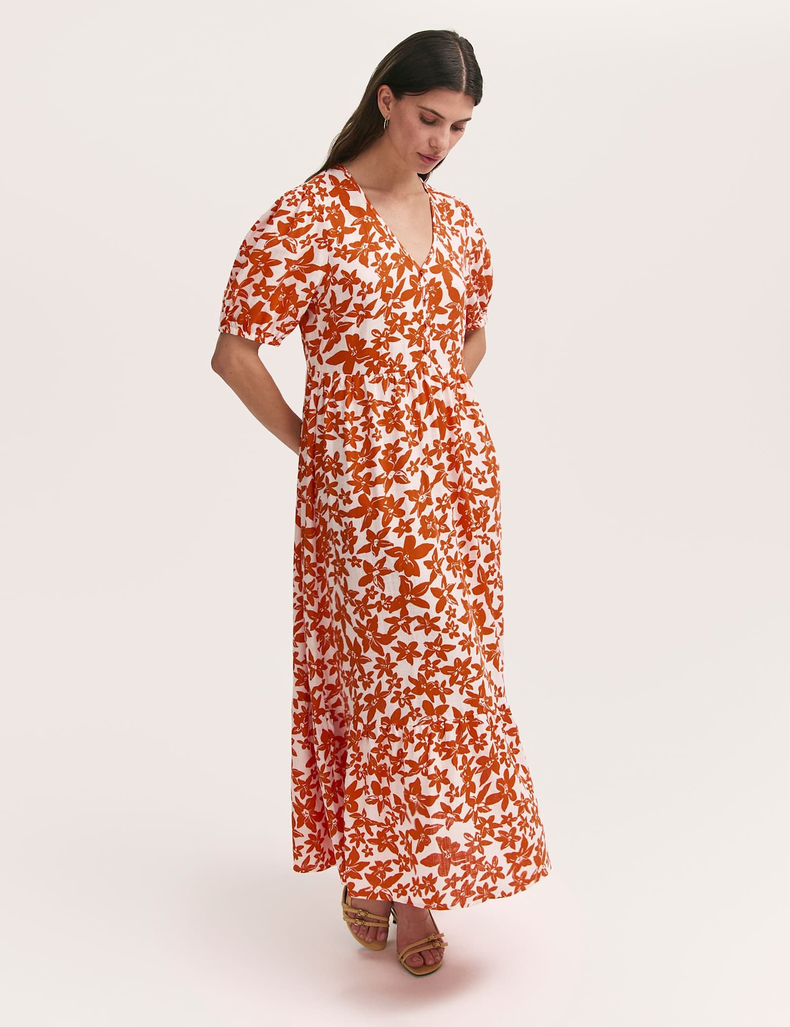Floral V-Neck Midaxi Tiered Dress - image 5