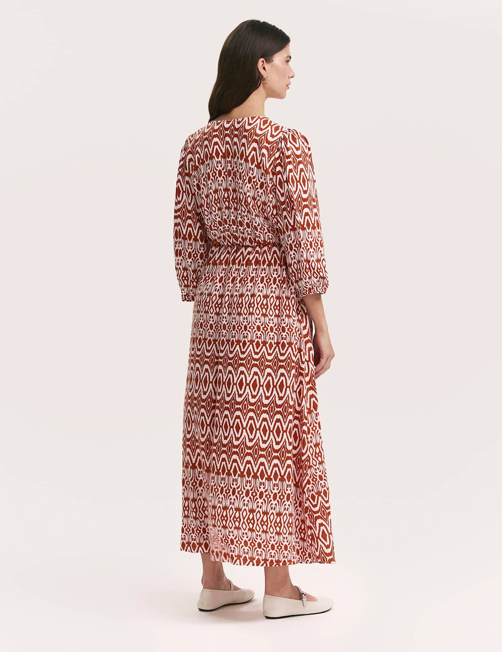 Printed V-Neck Midaxi Waisted Dress - image 5