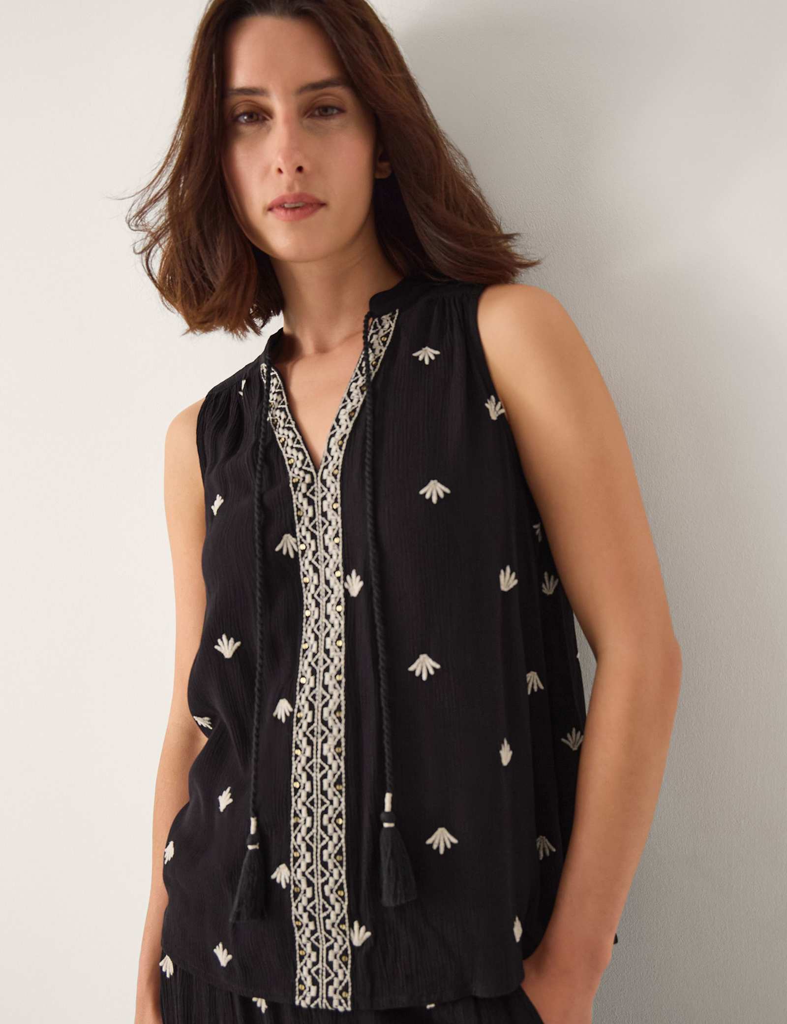Embroidered Tank Top - image 1