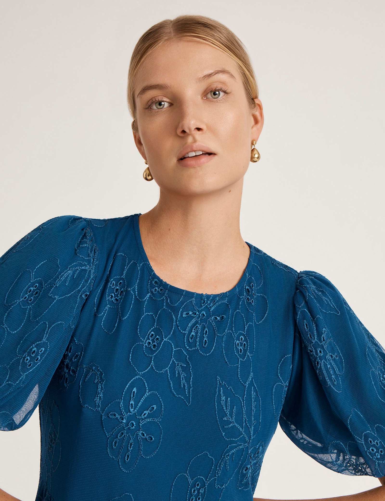 Mesh Floral Embroidered Midi Tiered Dress - image 4