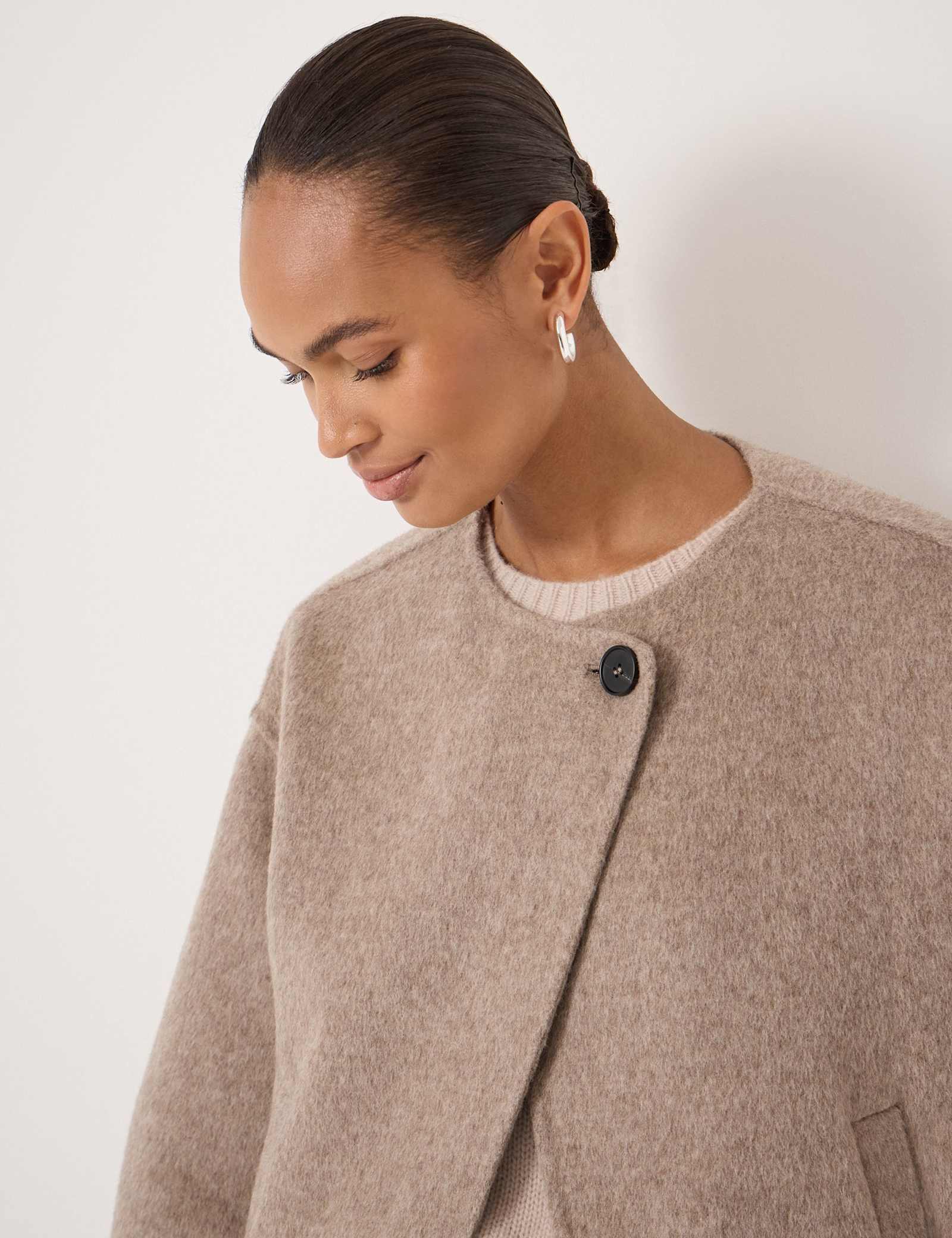 Pure Wool Collarless Short Jacket - image 5