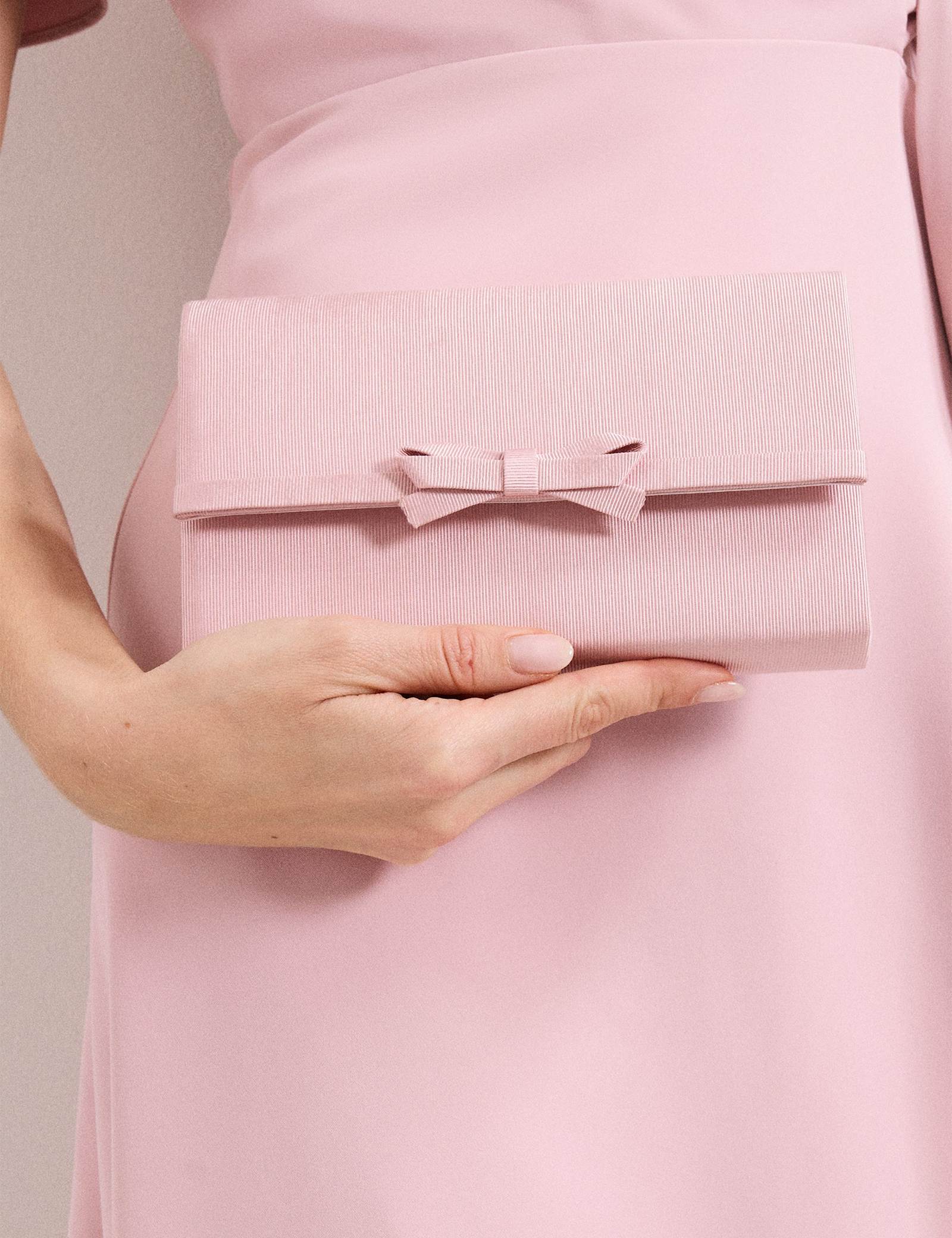 Bow Chain Strap Clutch Bag - image 2