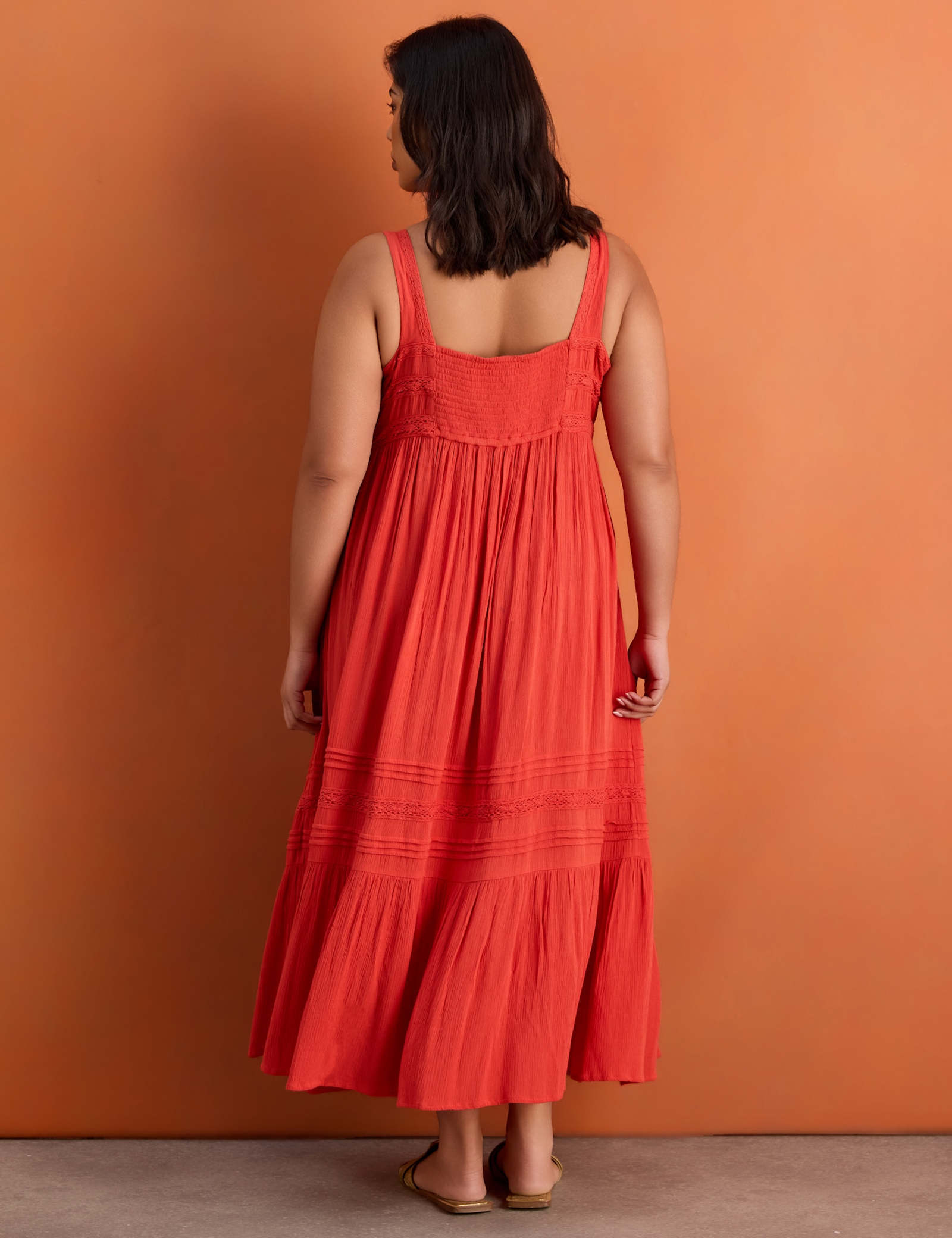 Crinkle Pintuck Midaxi Tiered Dress - image 5