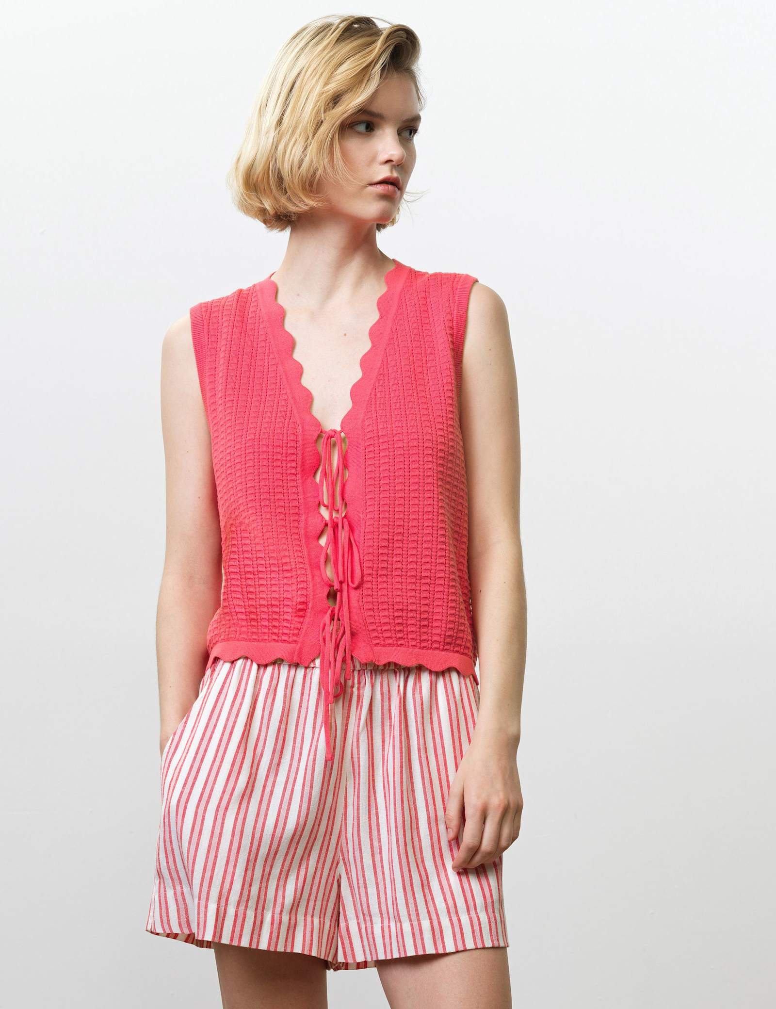 Pure Cotton Textured Knitted Vest - image 2