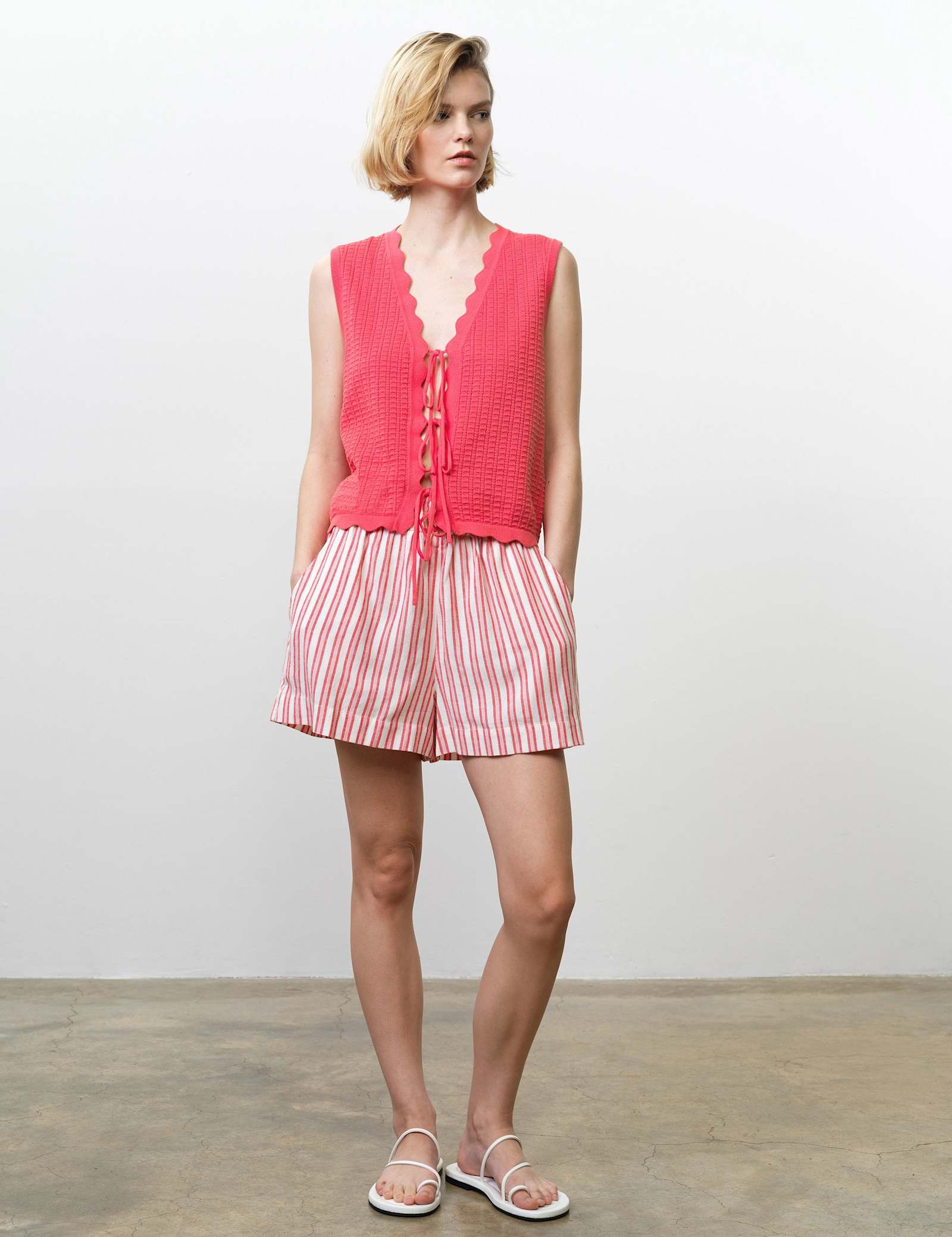 Pure Cotton Textured Knitted Vest - image 5