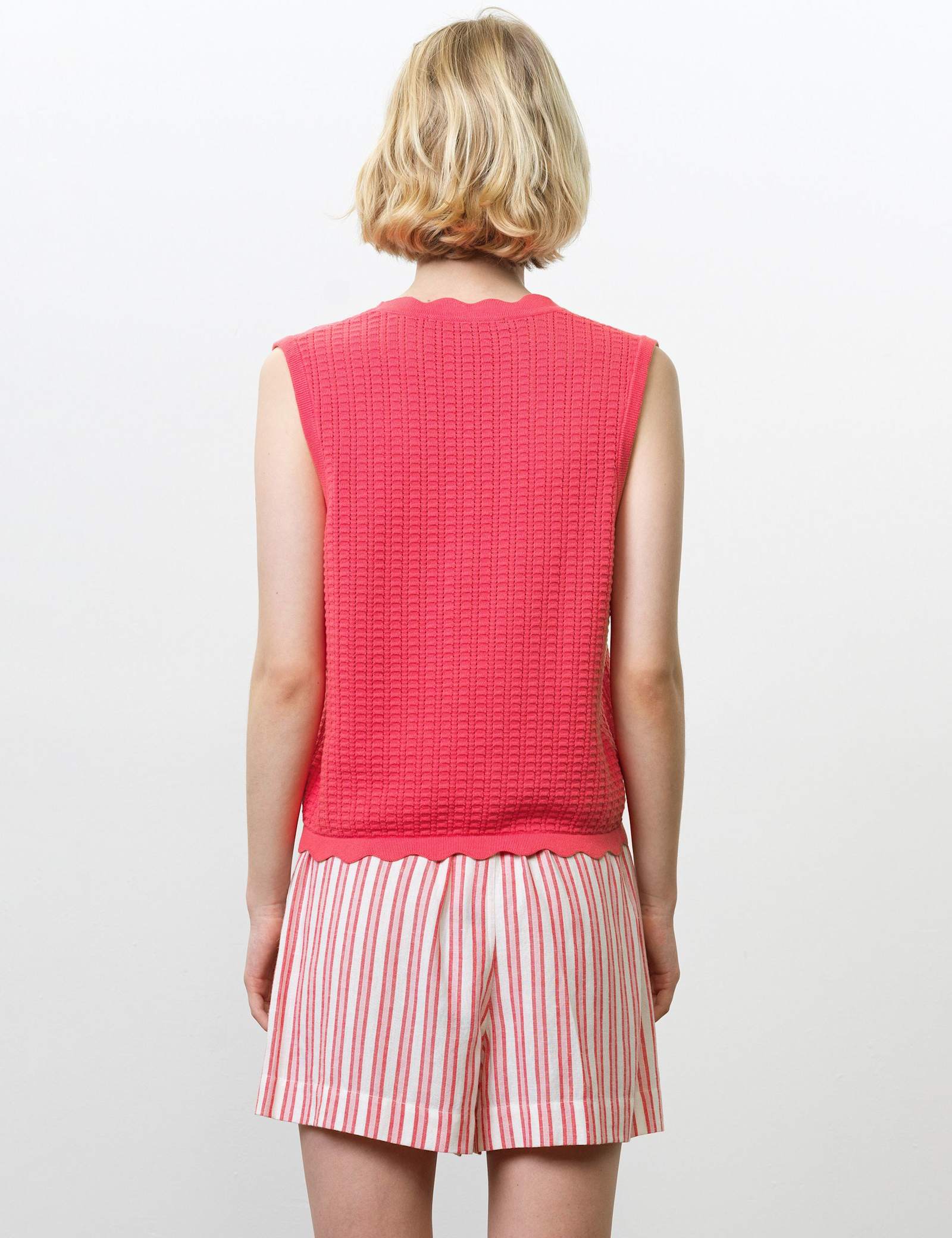 Pure Cotton Textured Knitted Vest - image 4