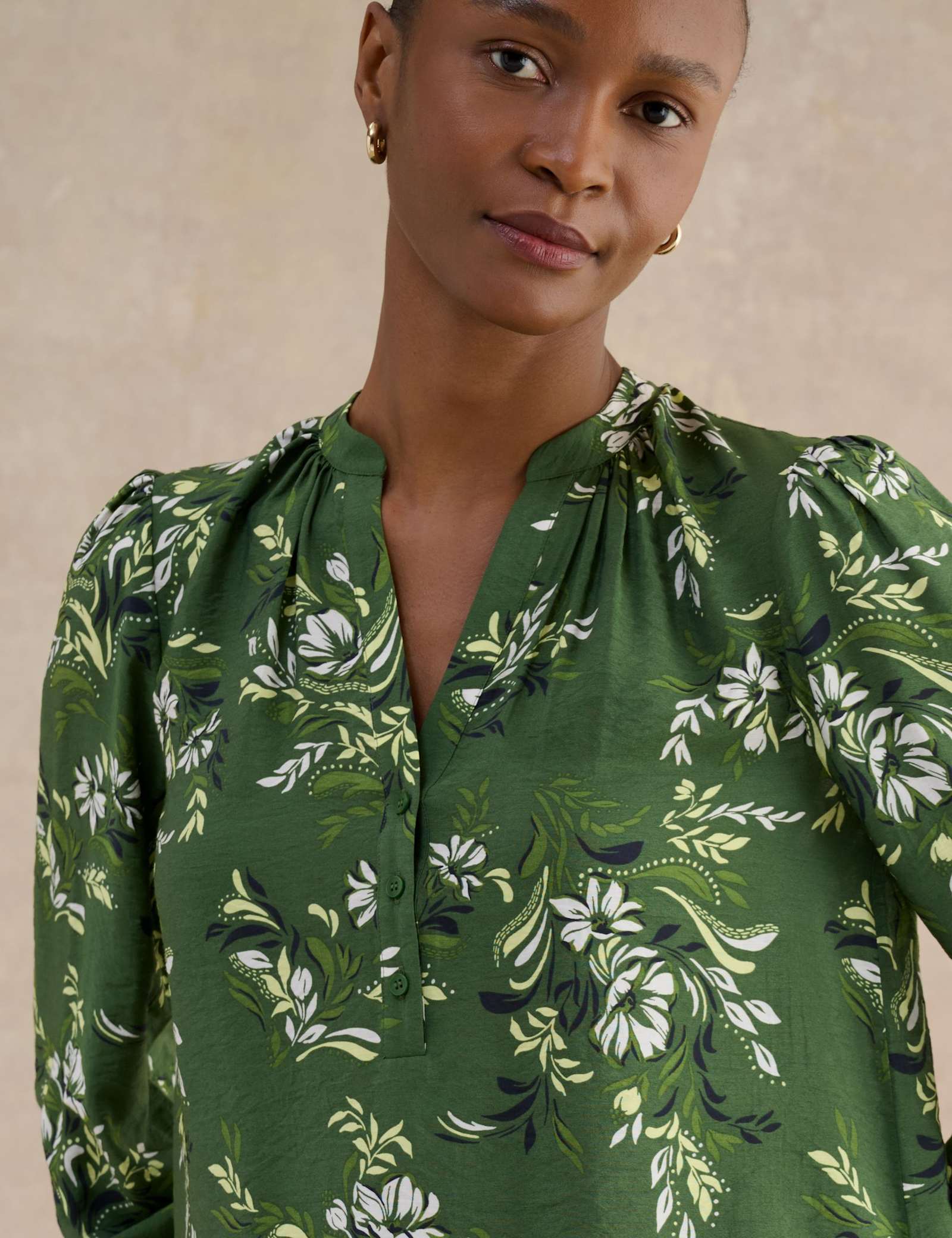 Floral Notch Neck Blouse - image 3