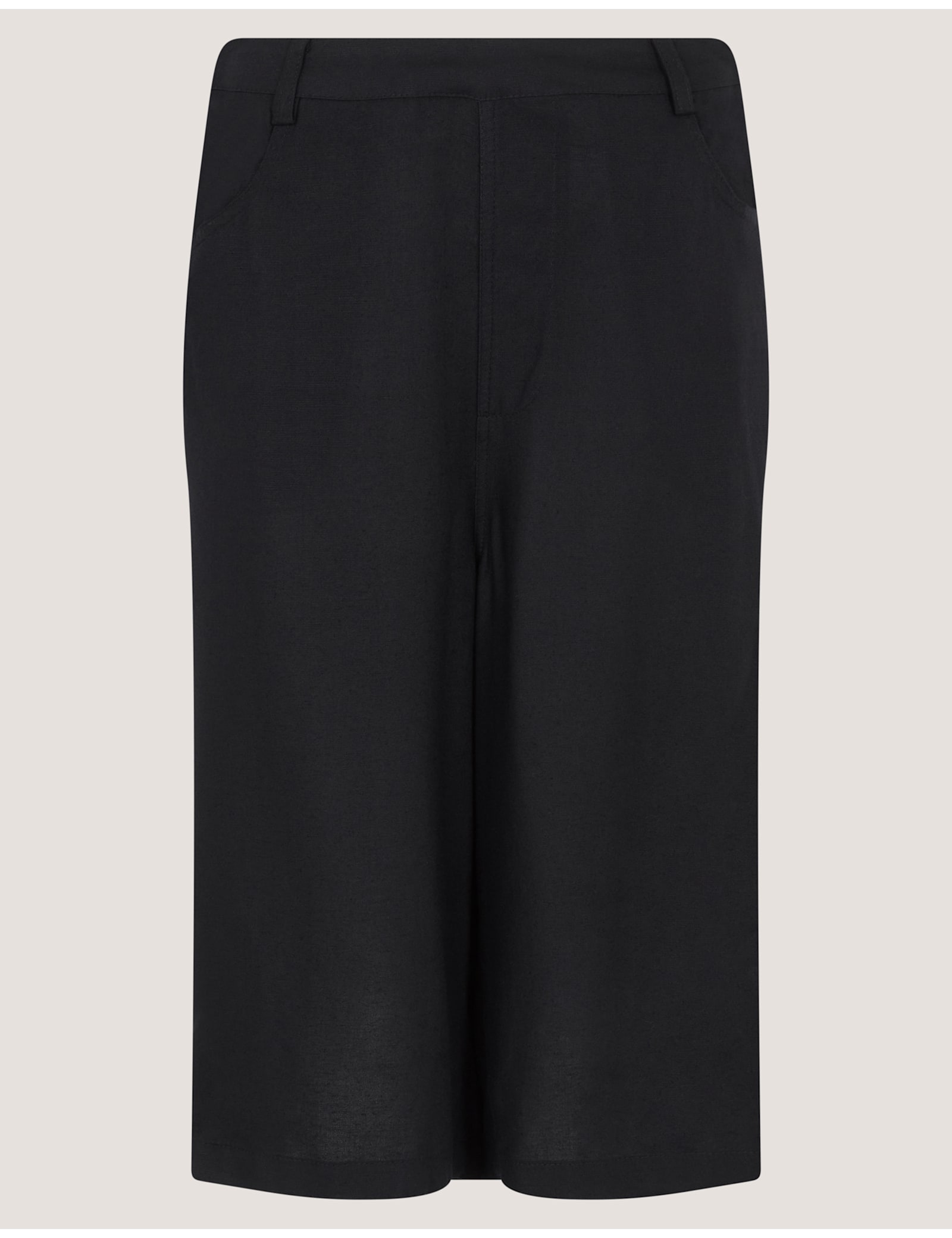 Bermuda Shorts with Linen - image 1
