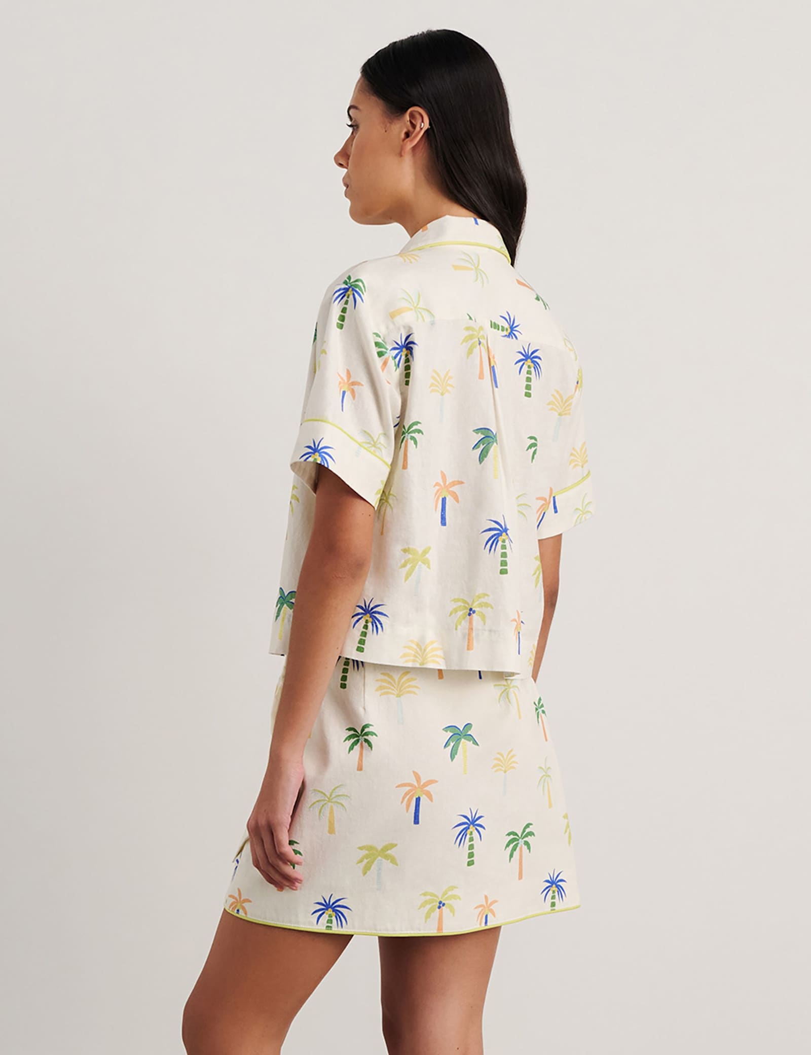 Linen Rich Palm Print Collared Shirt - image 2