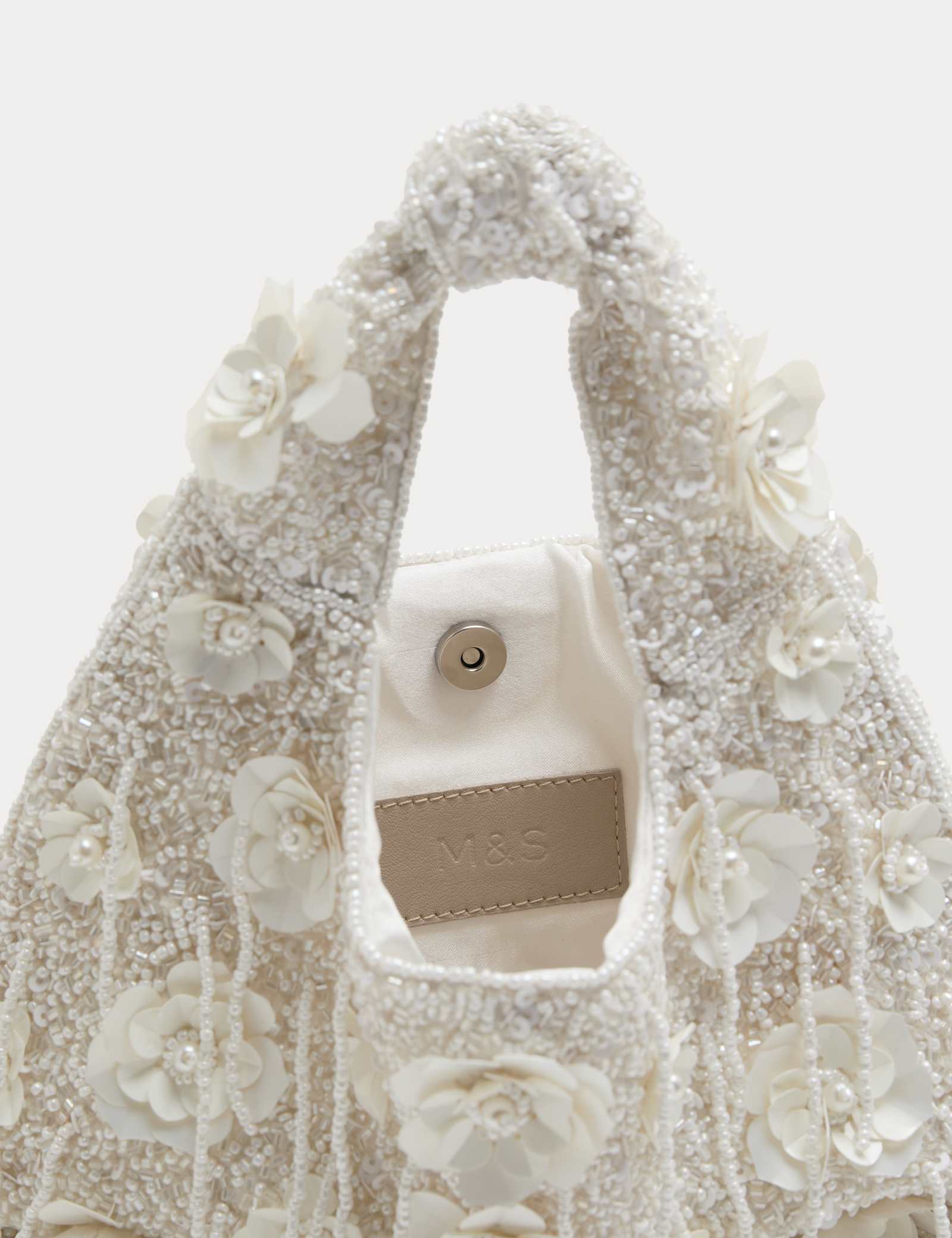 Beaded Floral Grab Bag - image 3