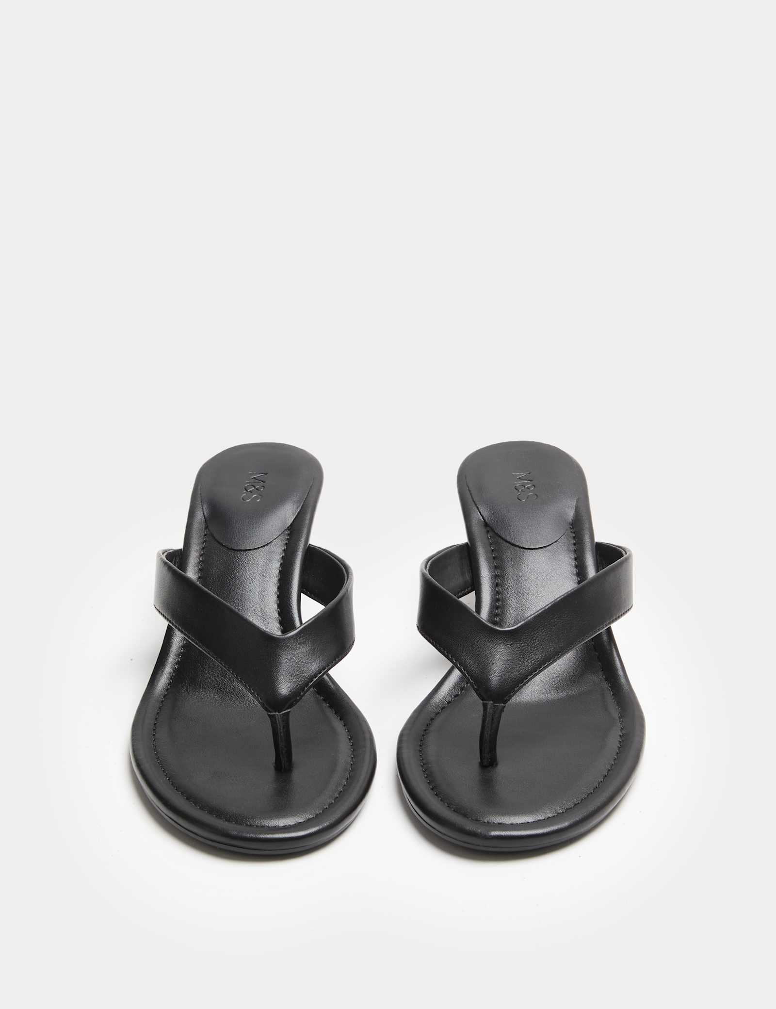 Kitten Heel Toe Post Sandals - image 3
