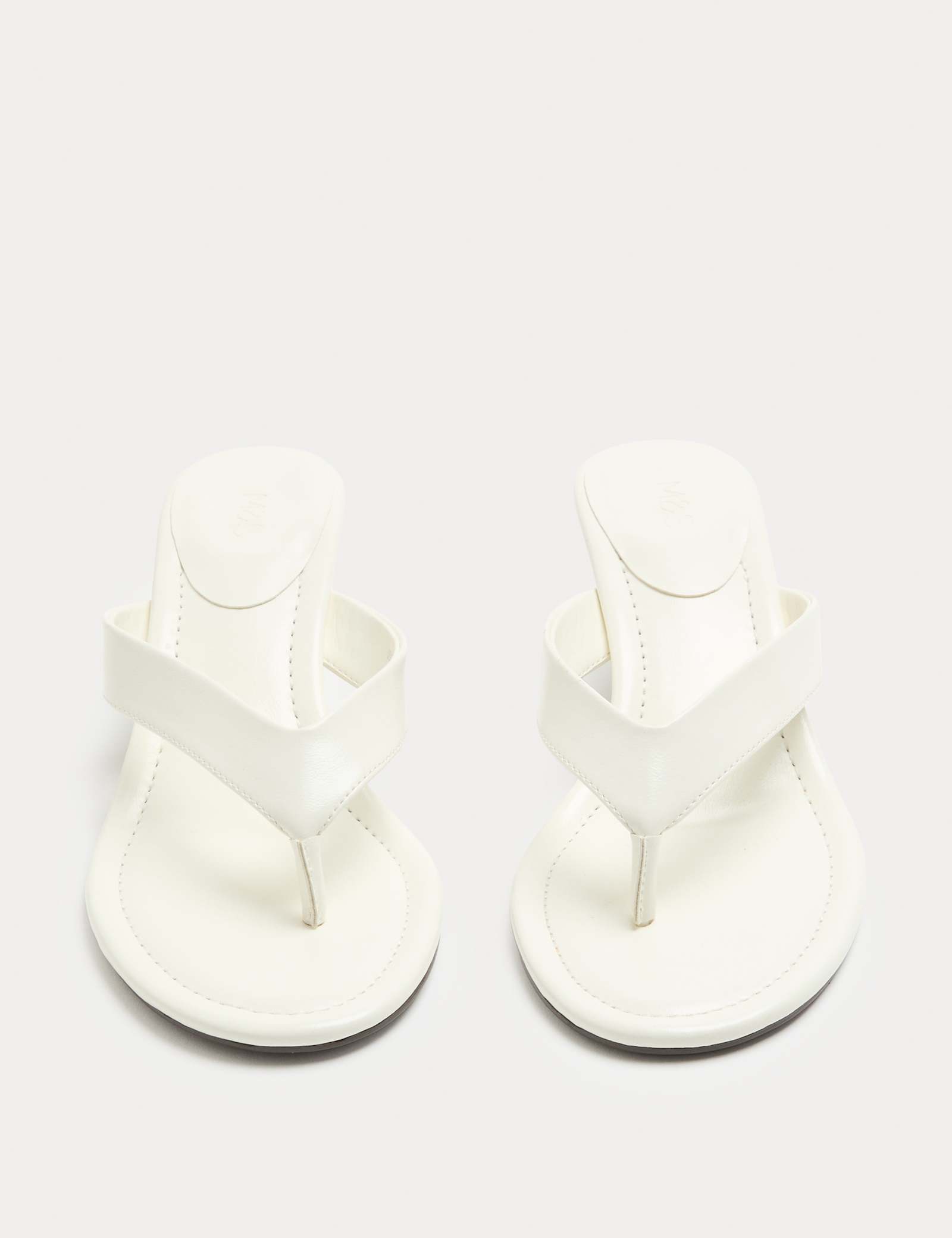 Kitten Heel Toe Post Sandals - image 4