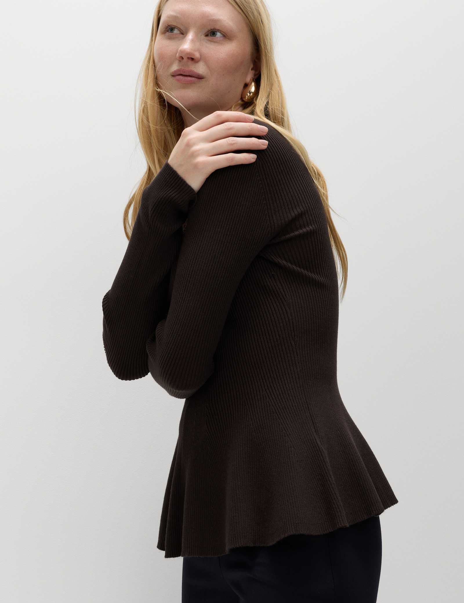 Ribbed Peplum Slim Fit Knitted Top - image 4