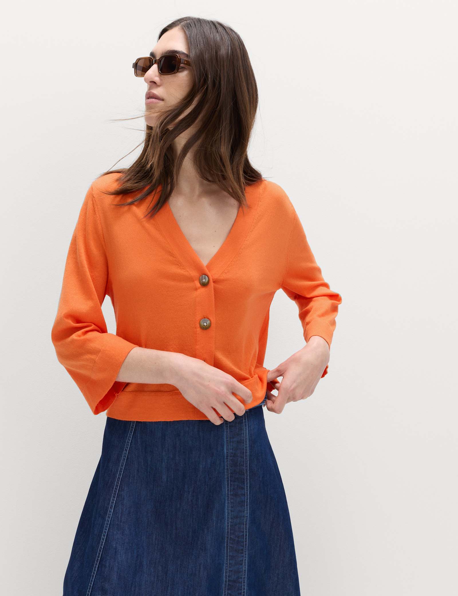 Wide Sleeve Short Length Cardigan - image 4