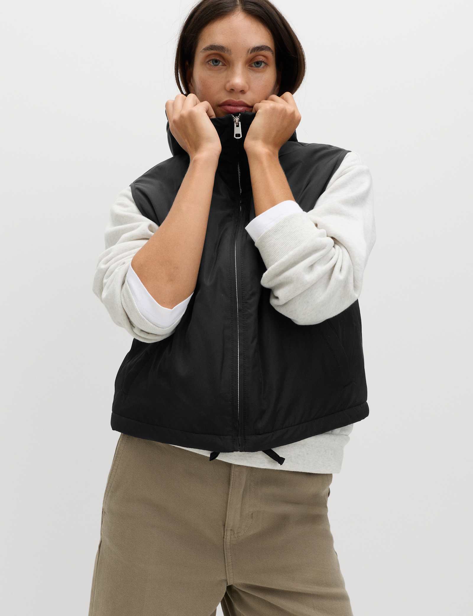 Padded Hooded Cropped Gilet - image 3