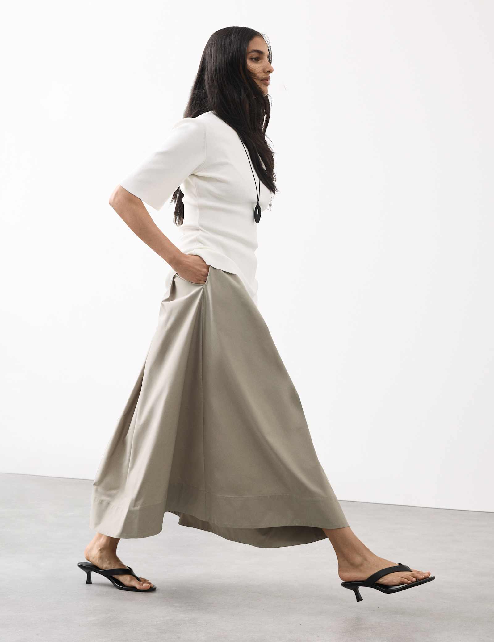 Taffeta Pleated Maxi Skirt - image 4
